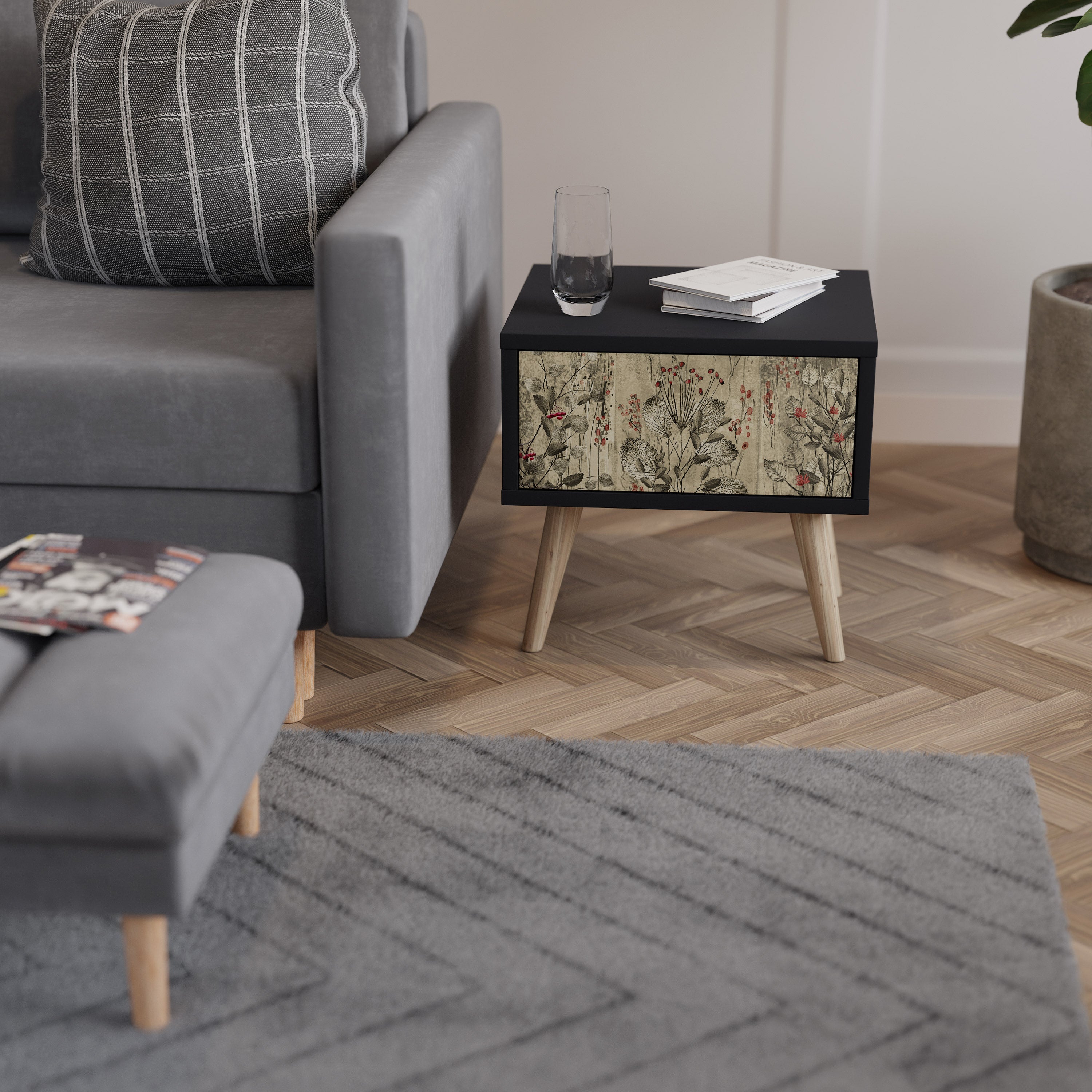 Table de chevet HERBAL GRACE en finition noire