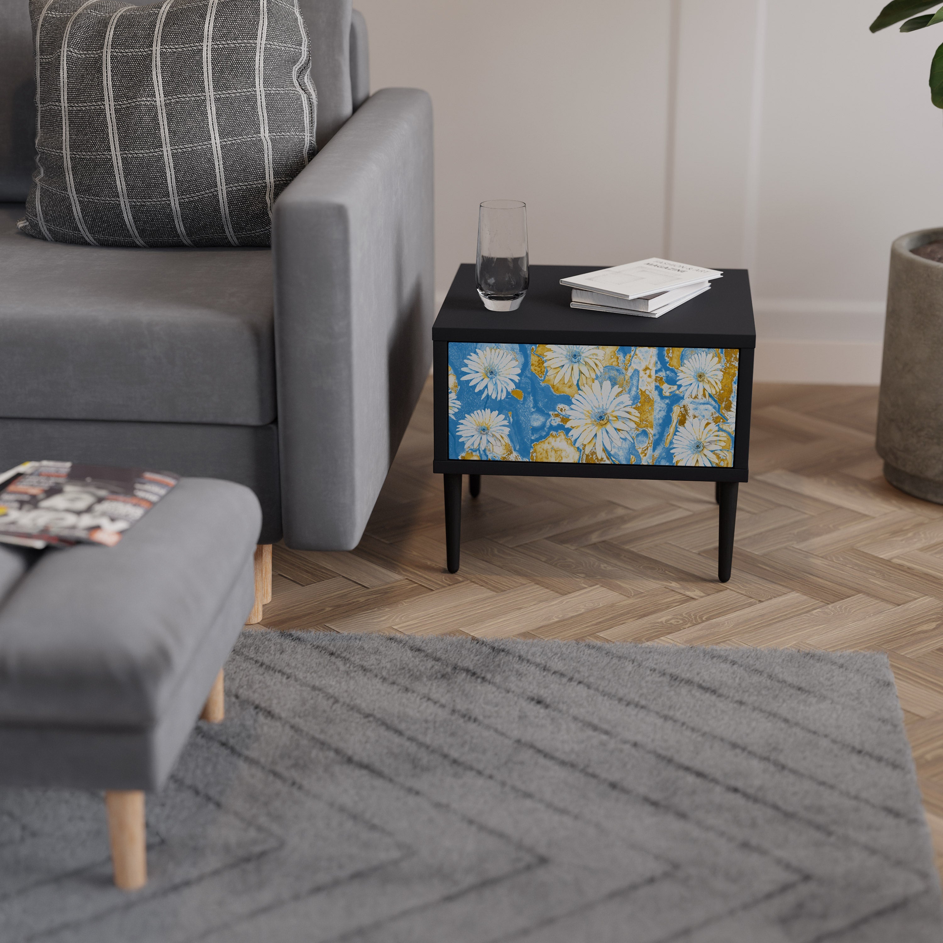 Table de chevet DAISY LUXE en finition noire