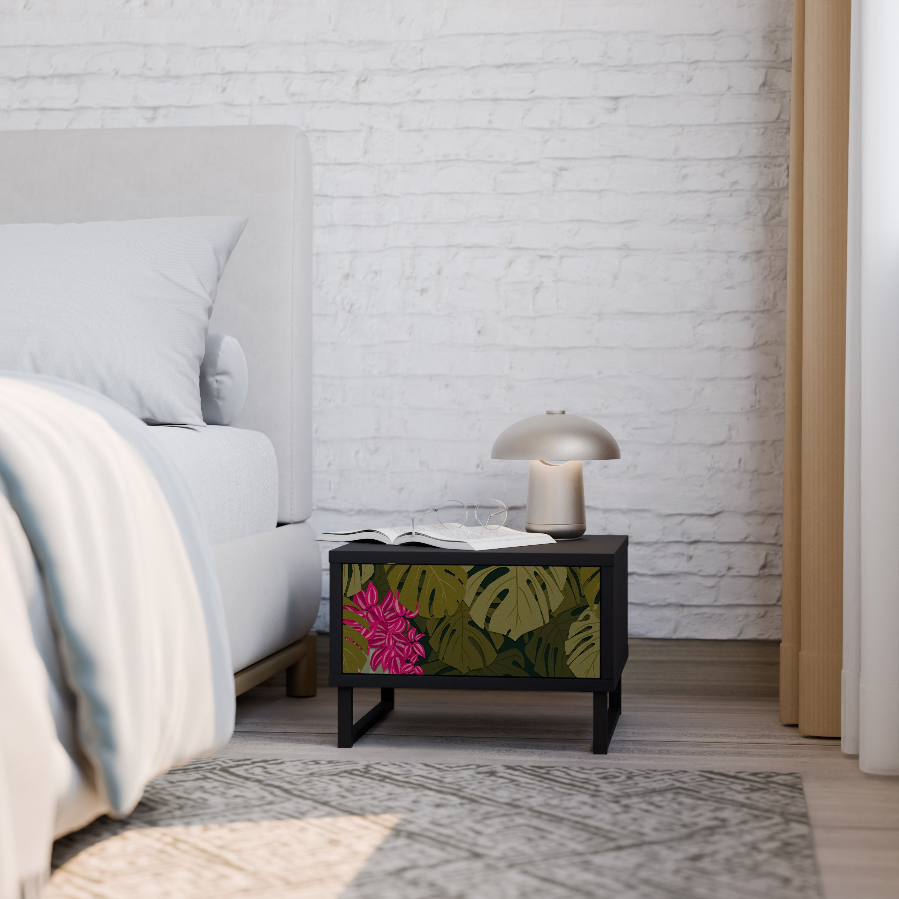 Table de chevet TROPICAL BEAUTY en finition noire