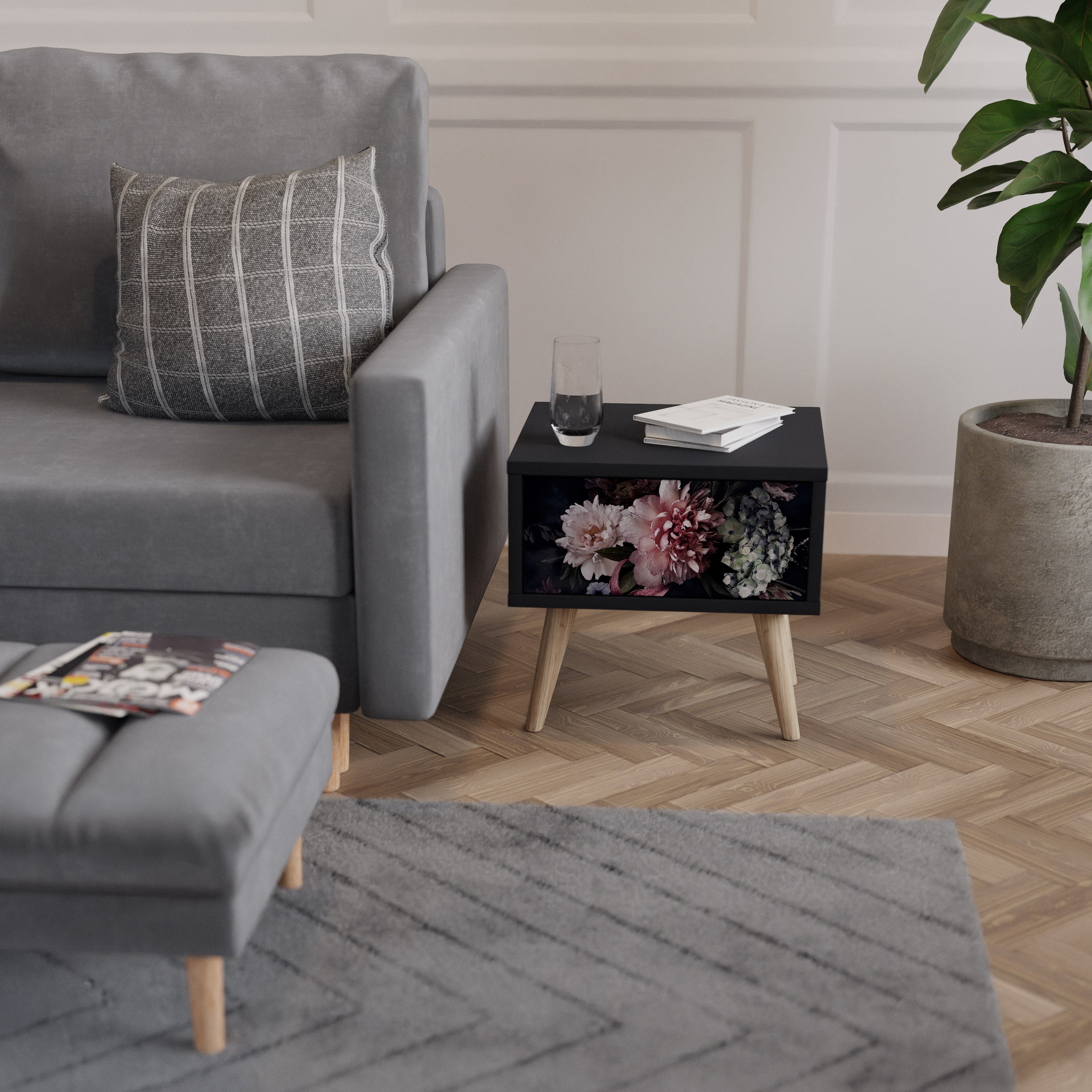 Table de chevet PURE BLOSSOM en finition noire