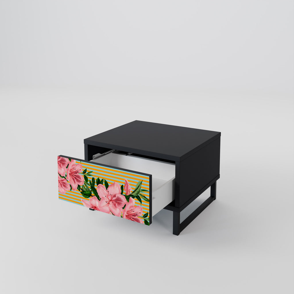 Table de chevet FRAGILE BEAUTY en finition noire