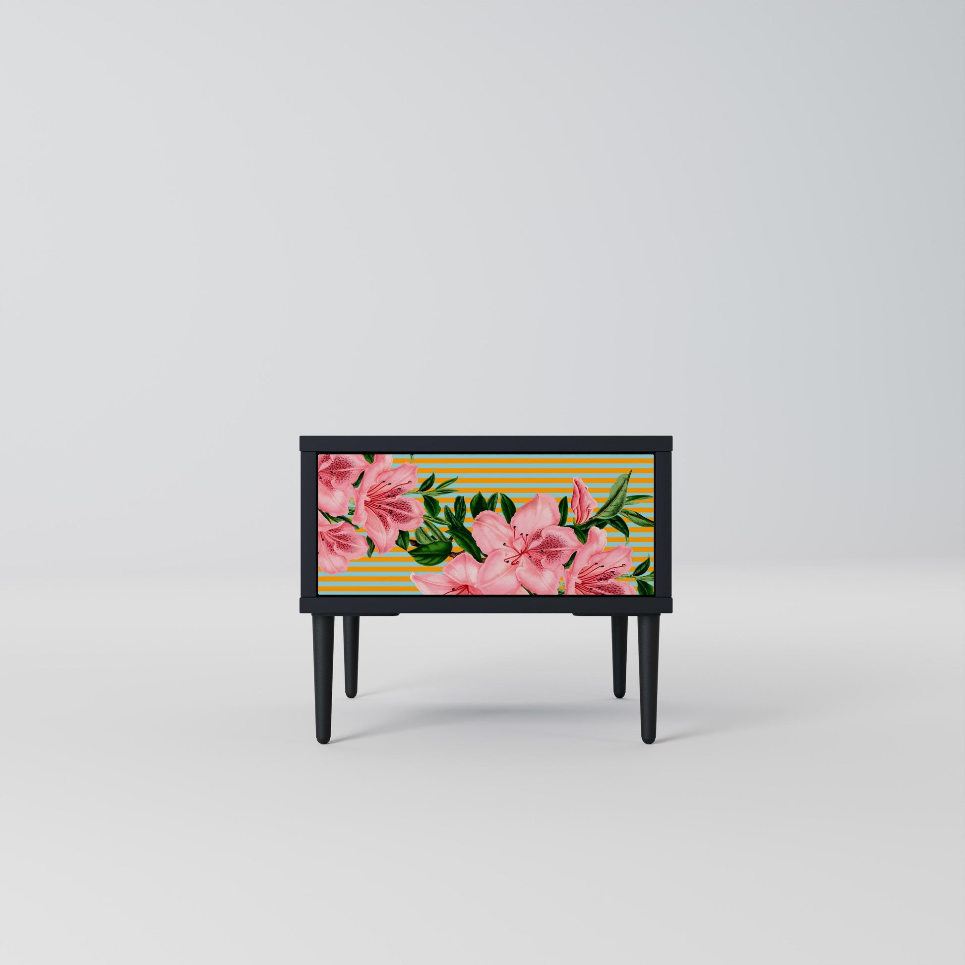 Table de chevet FRAGILE BEAUTY en finition noire