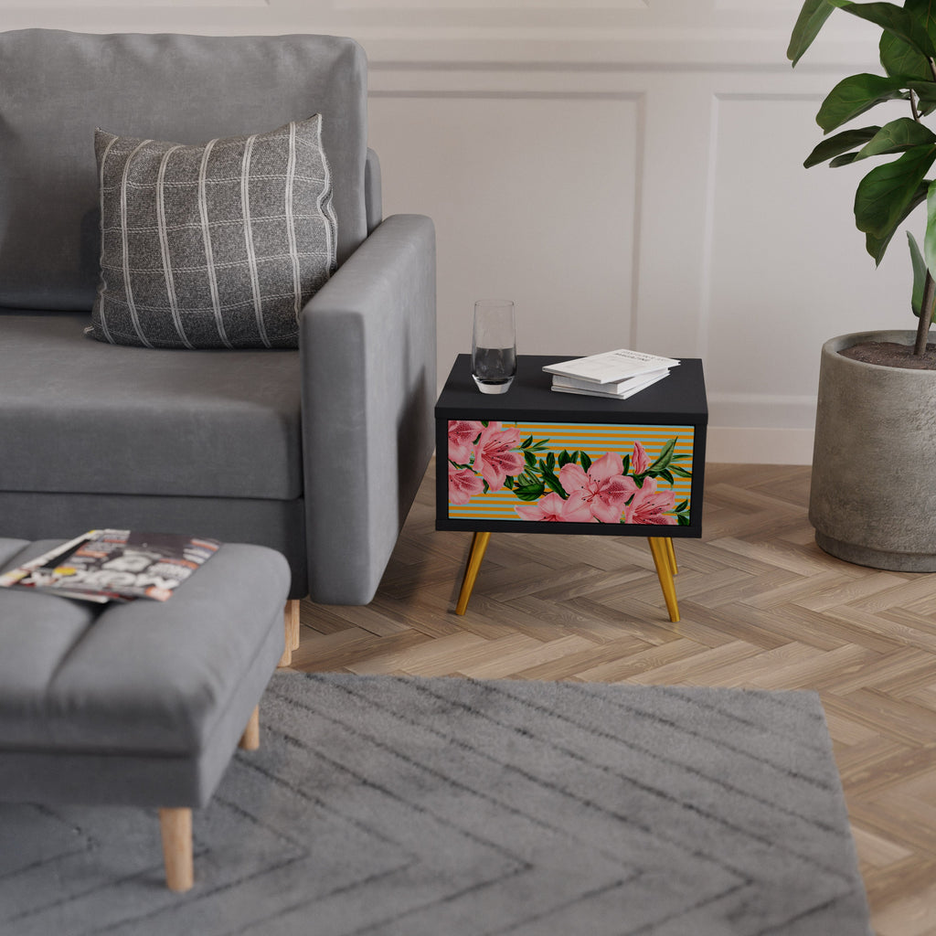 Table de chevet FRAGILE BEAUTY en finition noire