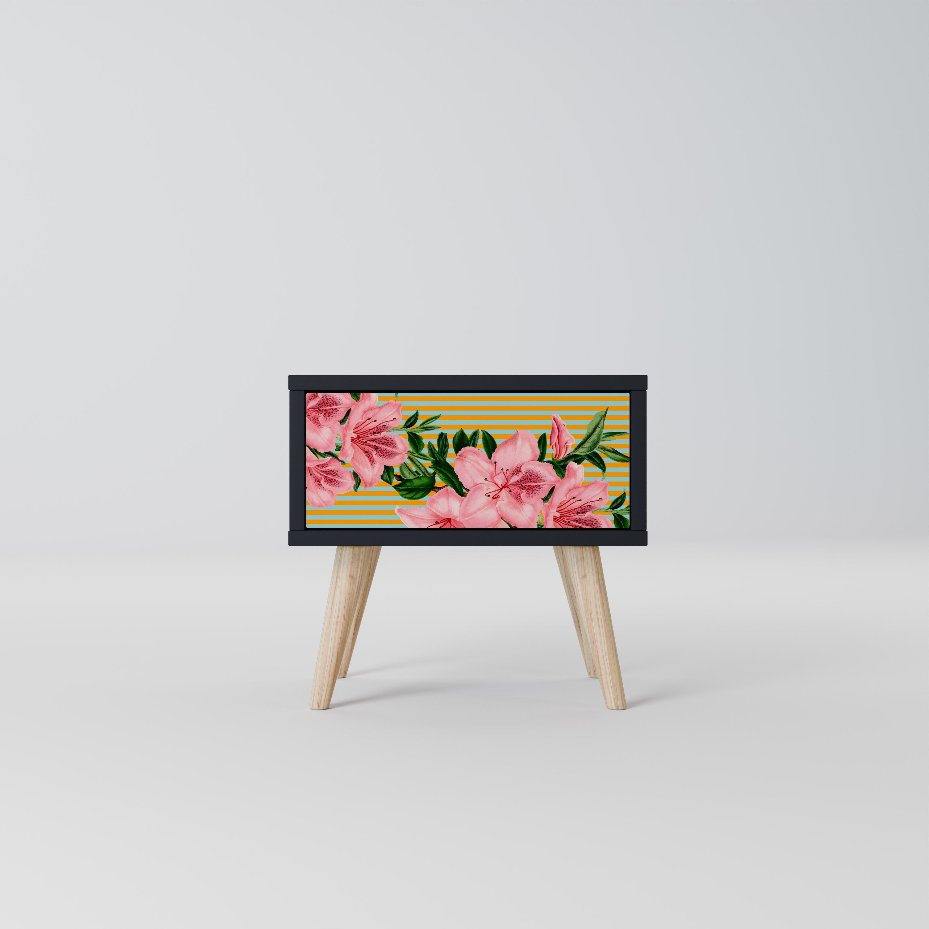 Table de chevet FRAGILE BEAUTY en finition noire