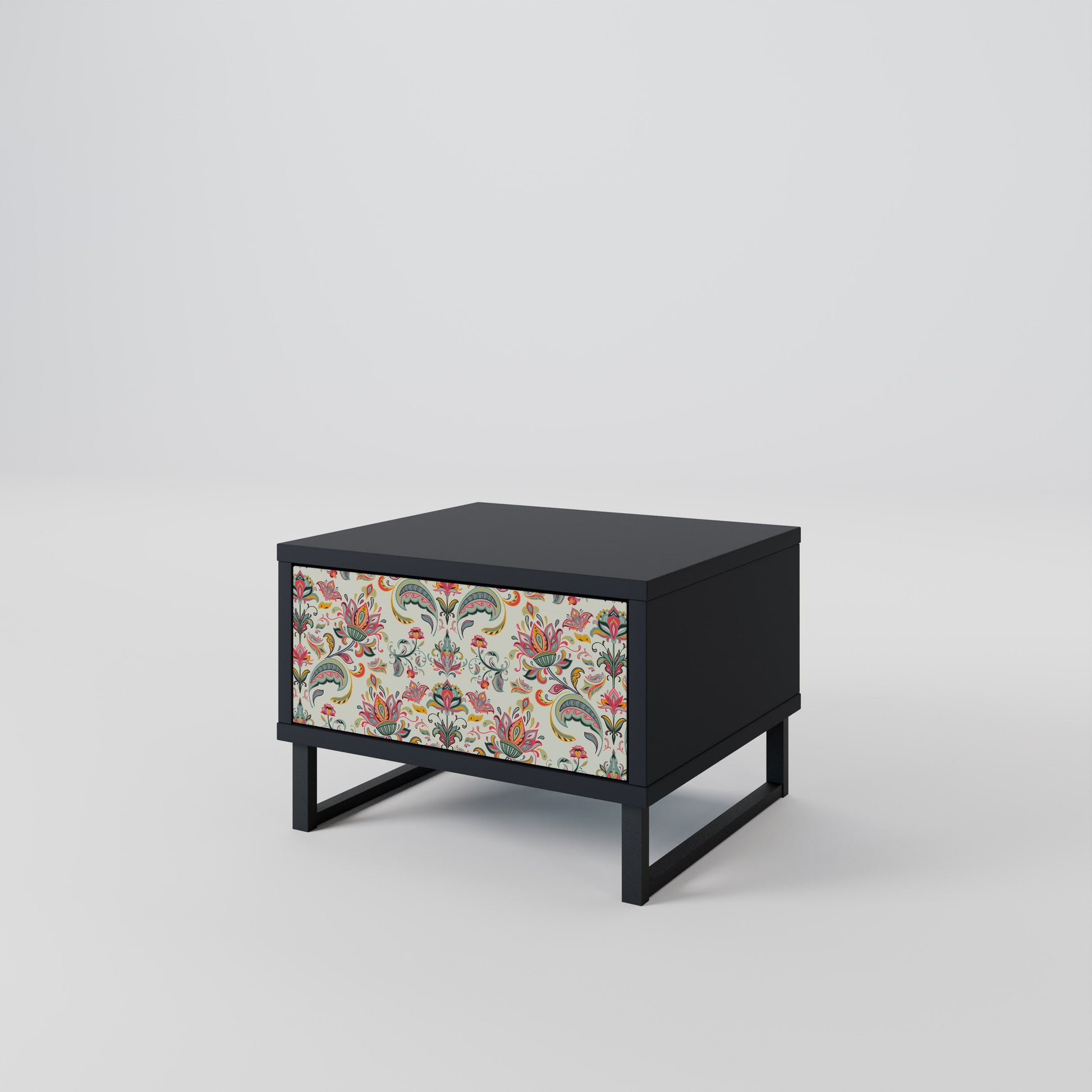 Table de chevet ORGANIC FOLKLORE en finition noire