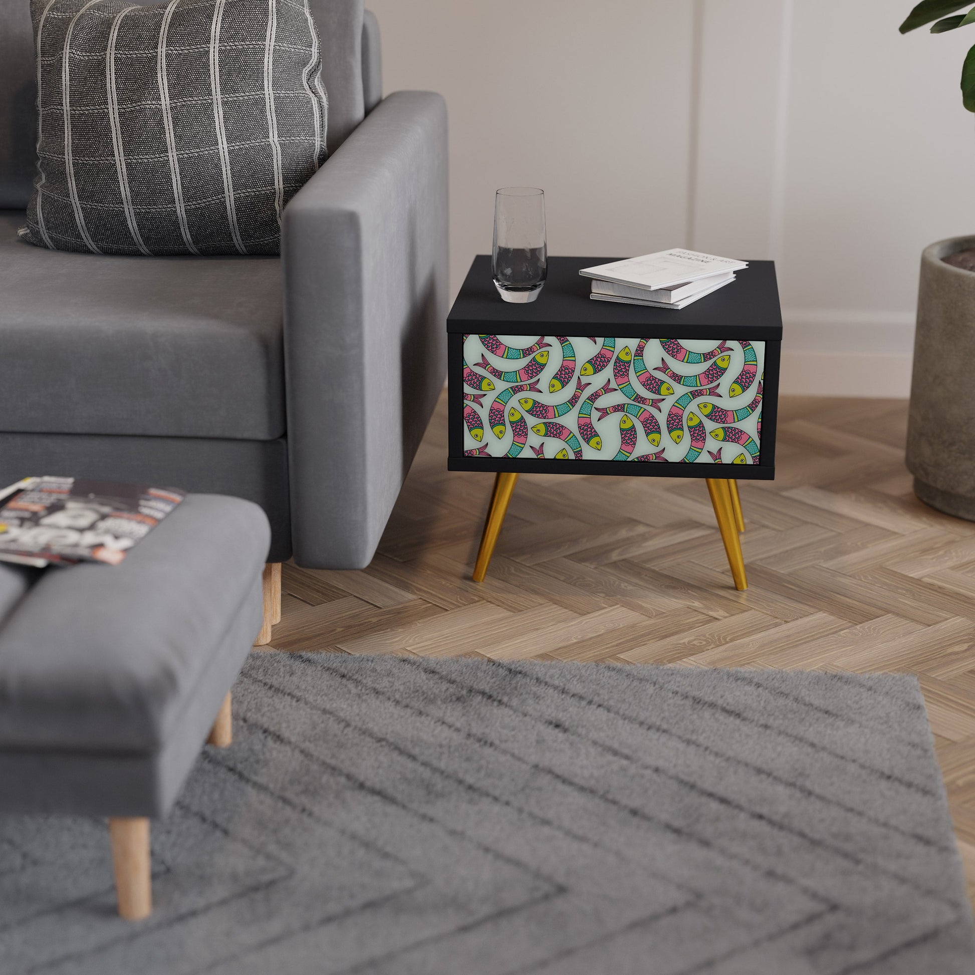 Table de chevet INDIAN FISH en finition noire