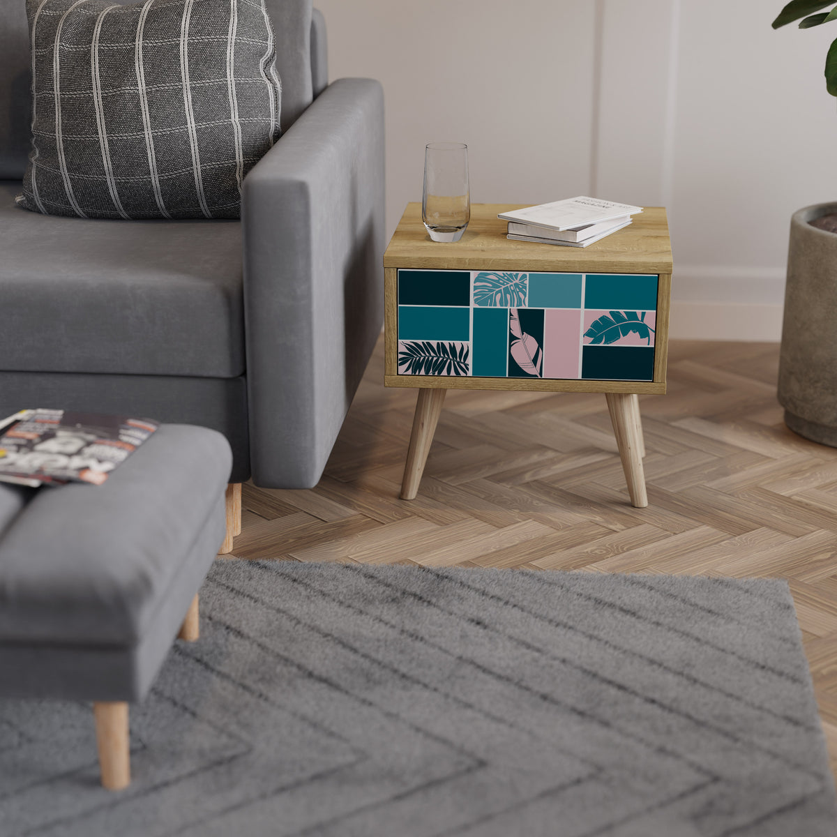 COMBINATION OF SHAPES Nightstand