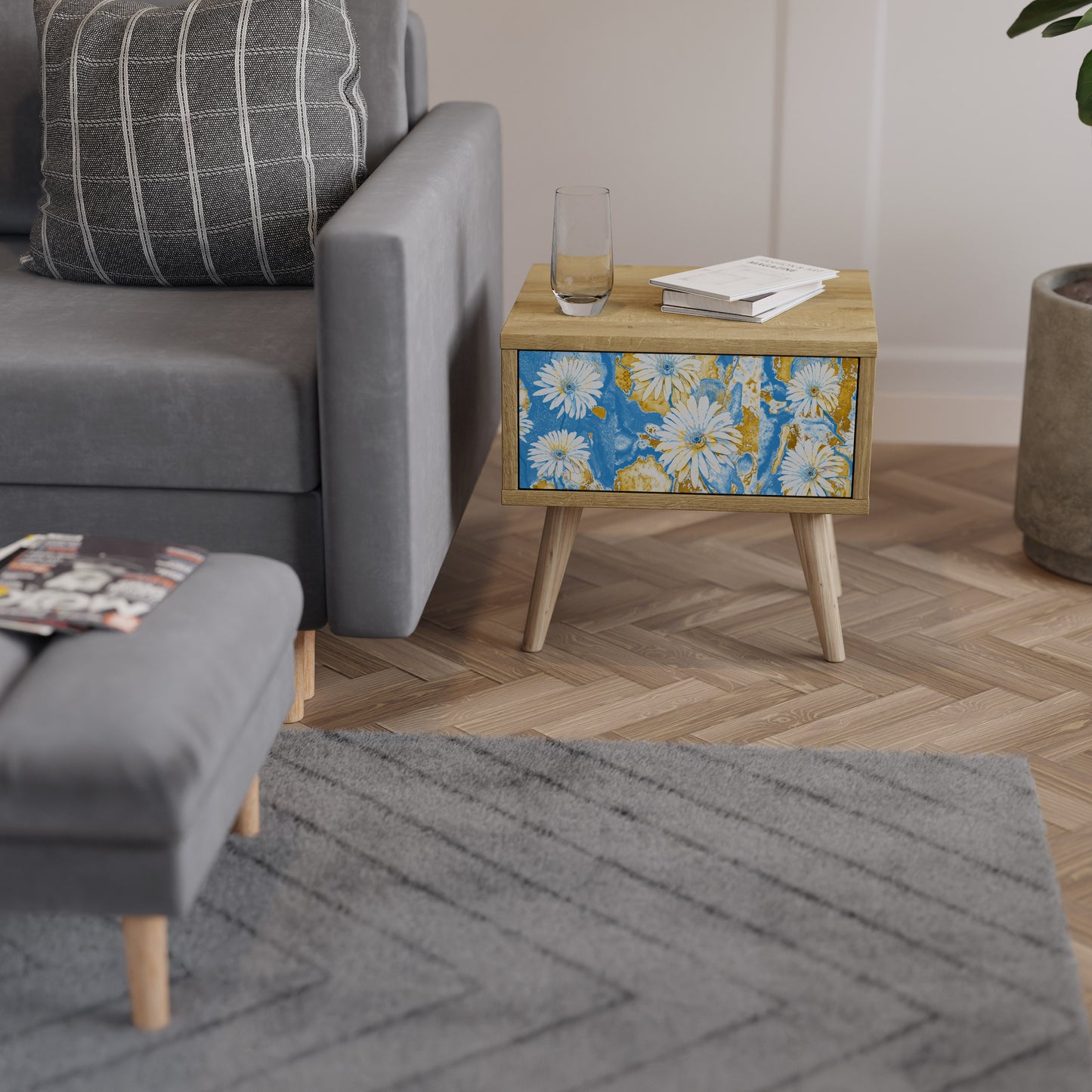 DAISY LUXE Nightstand