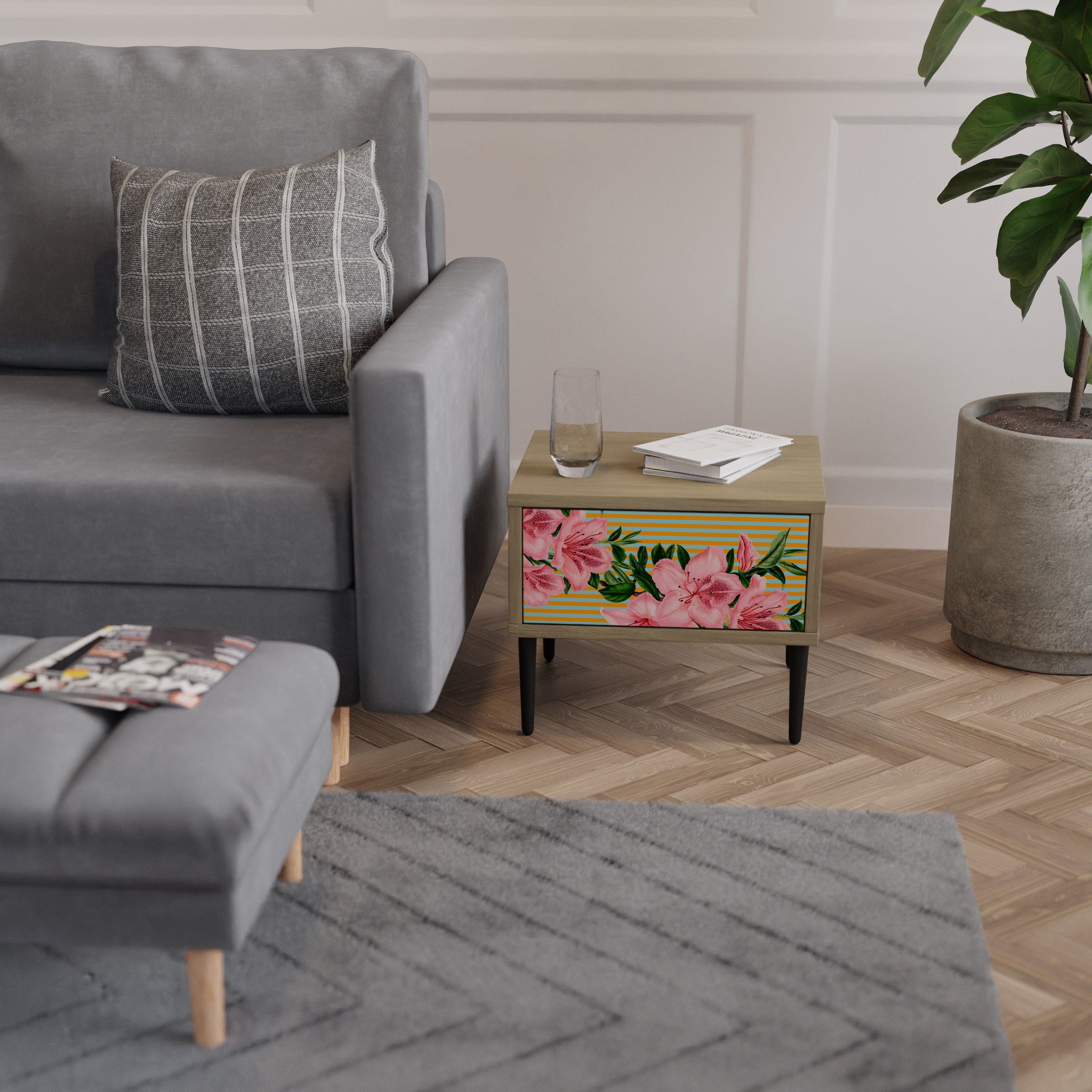 Table de chevet FRAGILE BEAUTY effet chêne