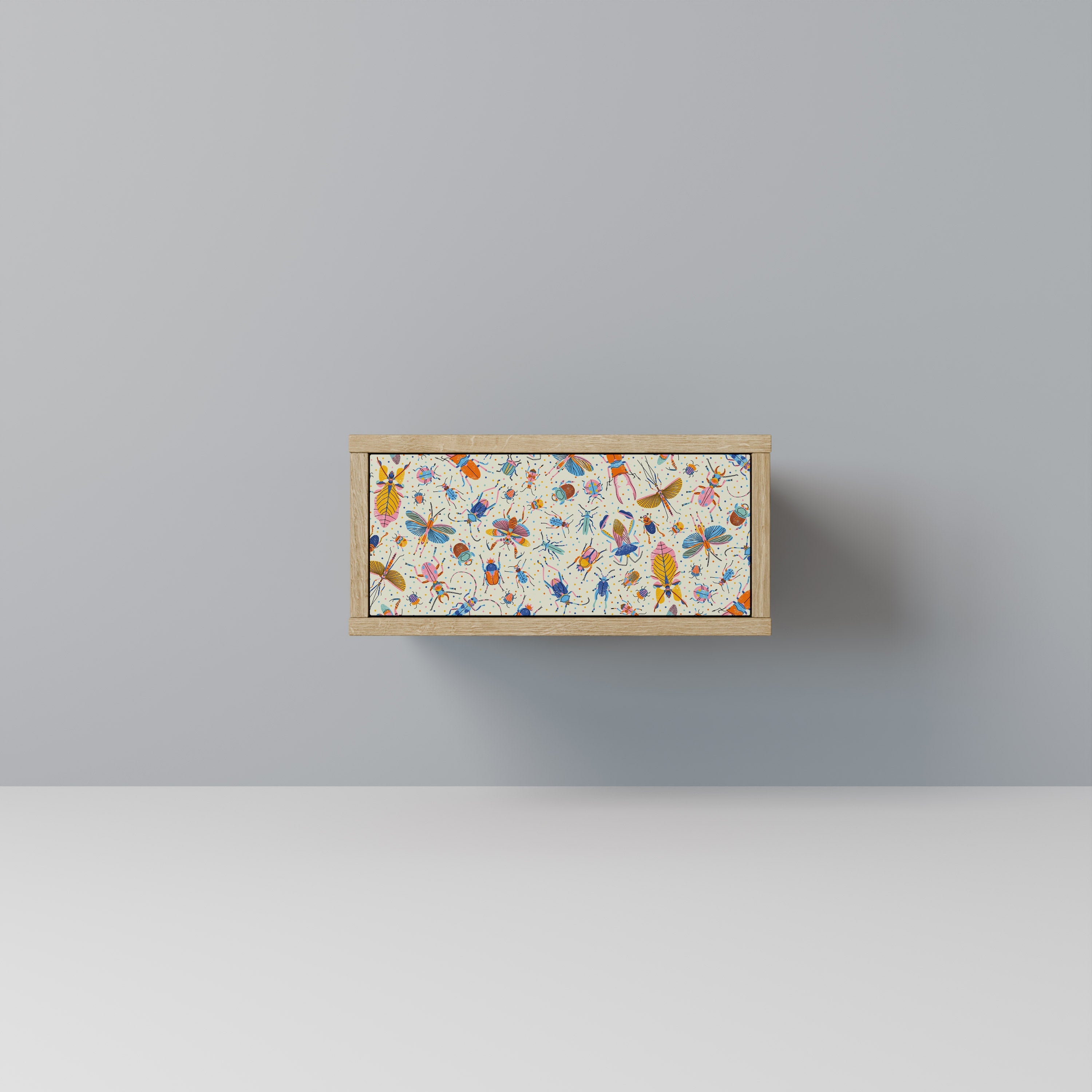 Table de chevet INSECTES COLORÉS effet chêne