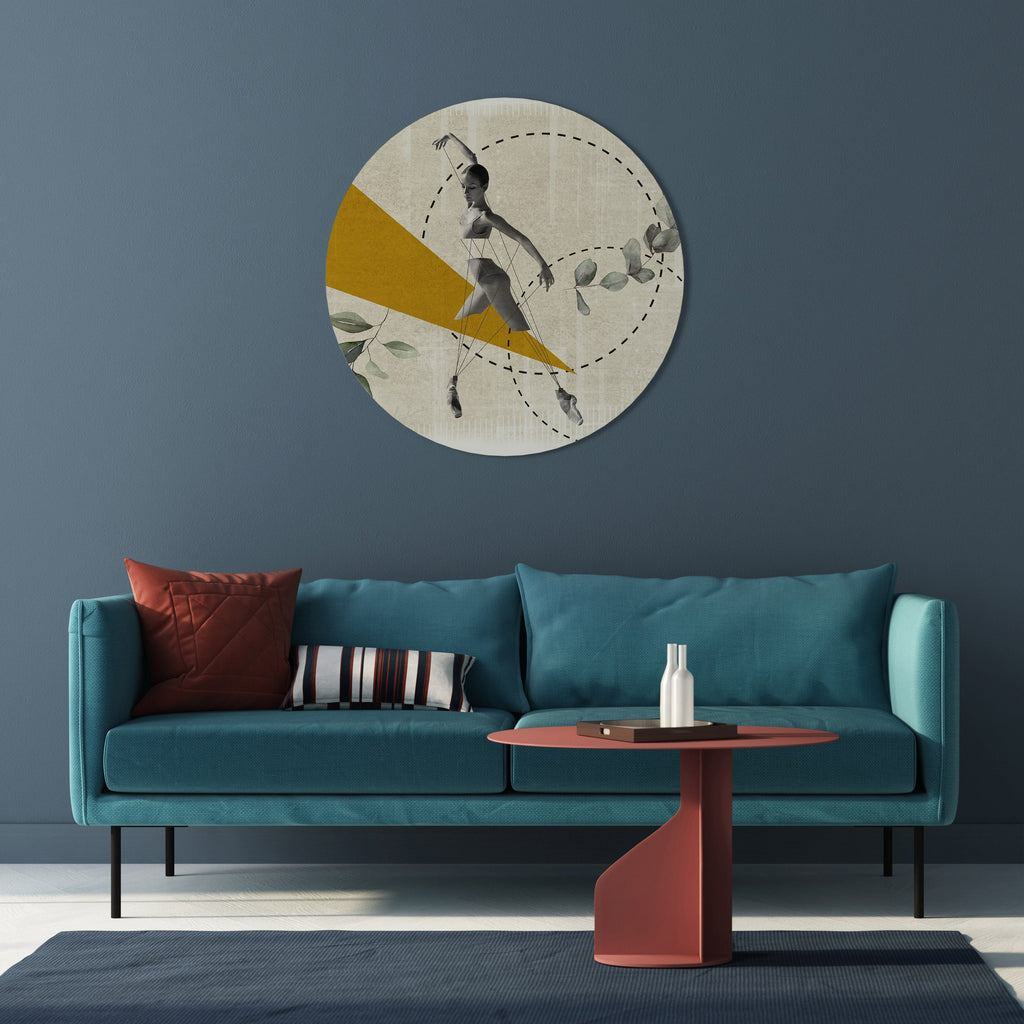 TRIANGLE MOVEMENT Round Wall Art