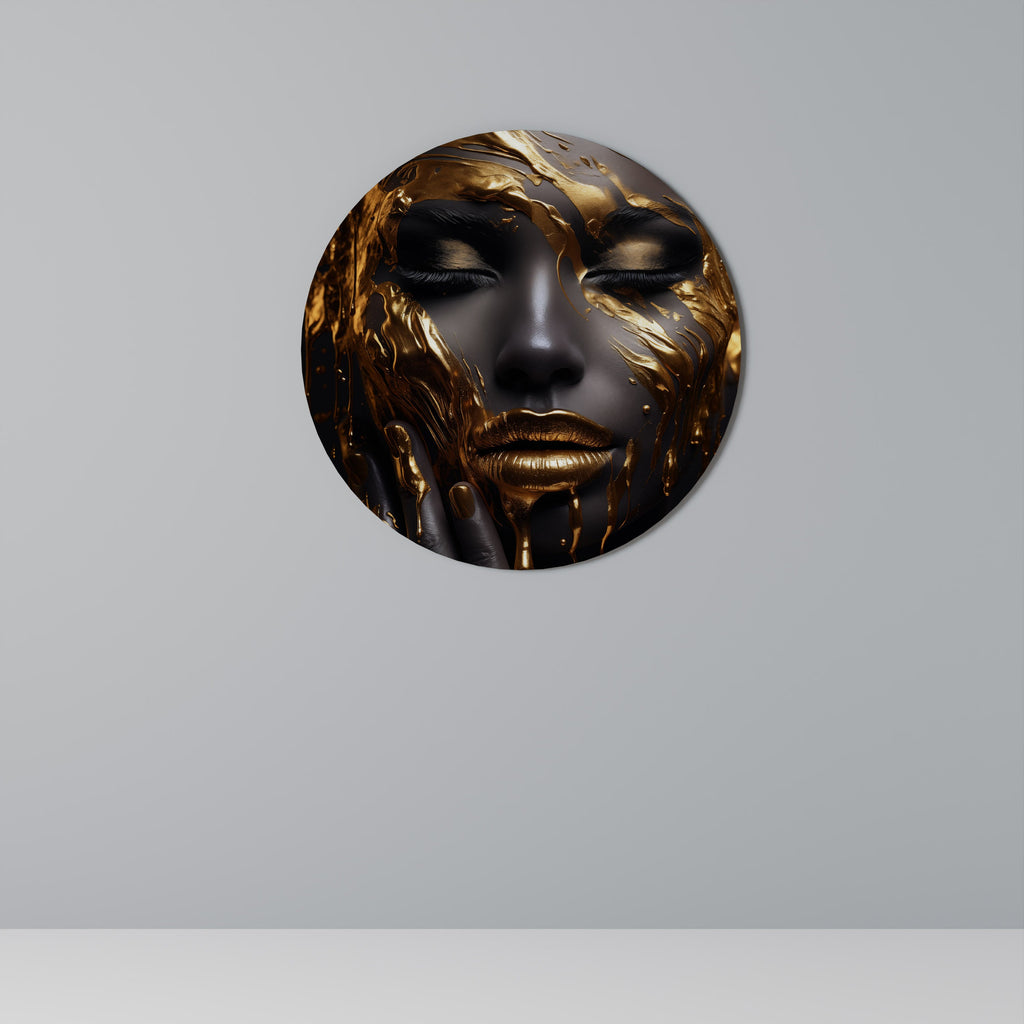 GOLDEN GODDESS Round Wall Art
