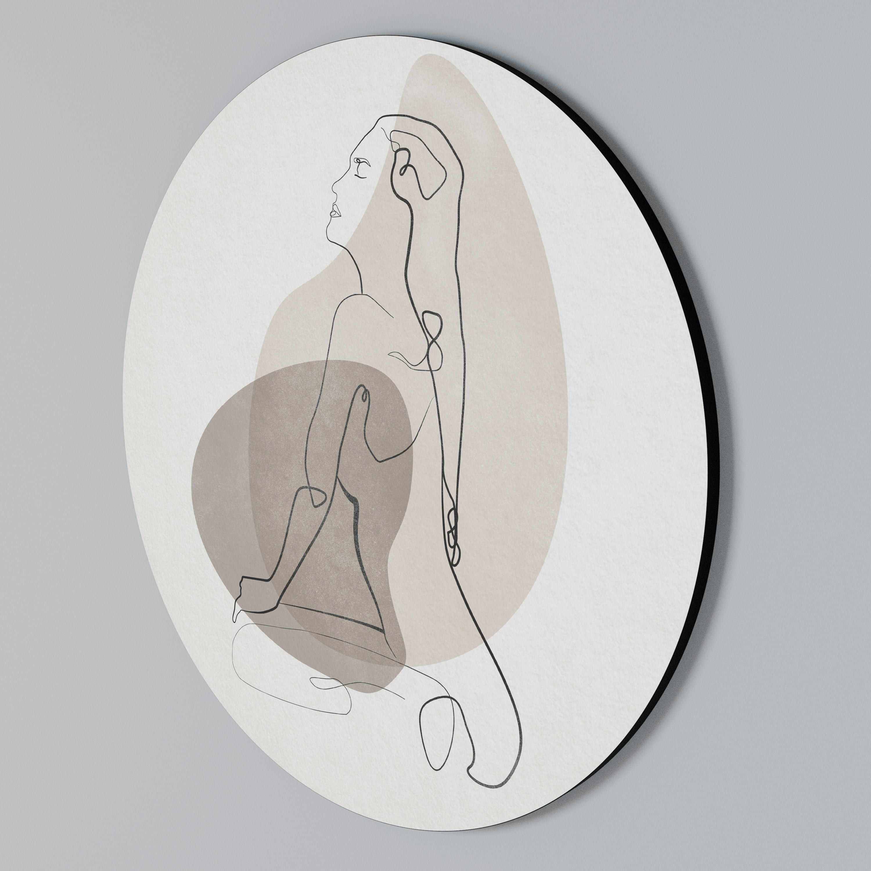 CONTOURS OF BEAUTY Round Wall Art