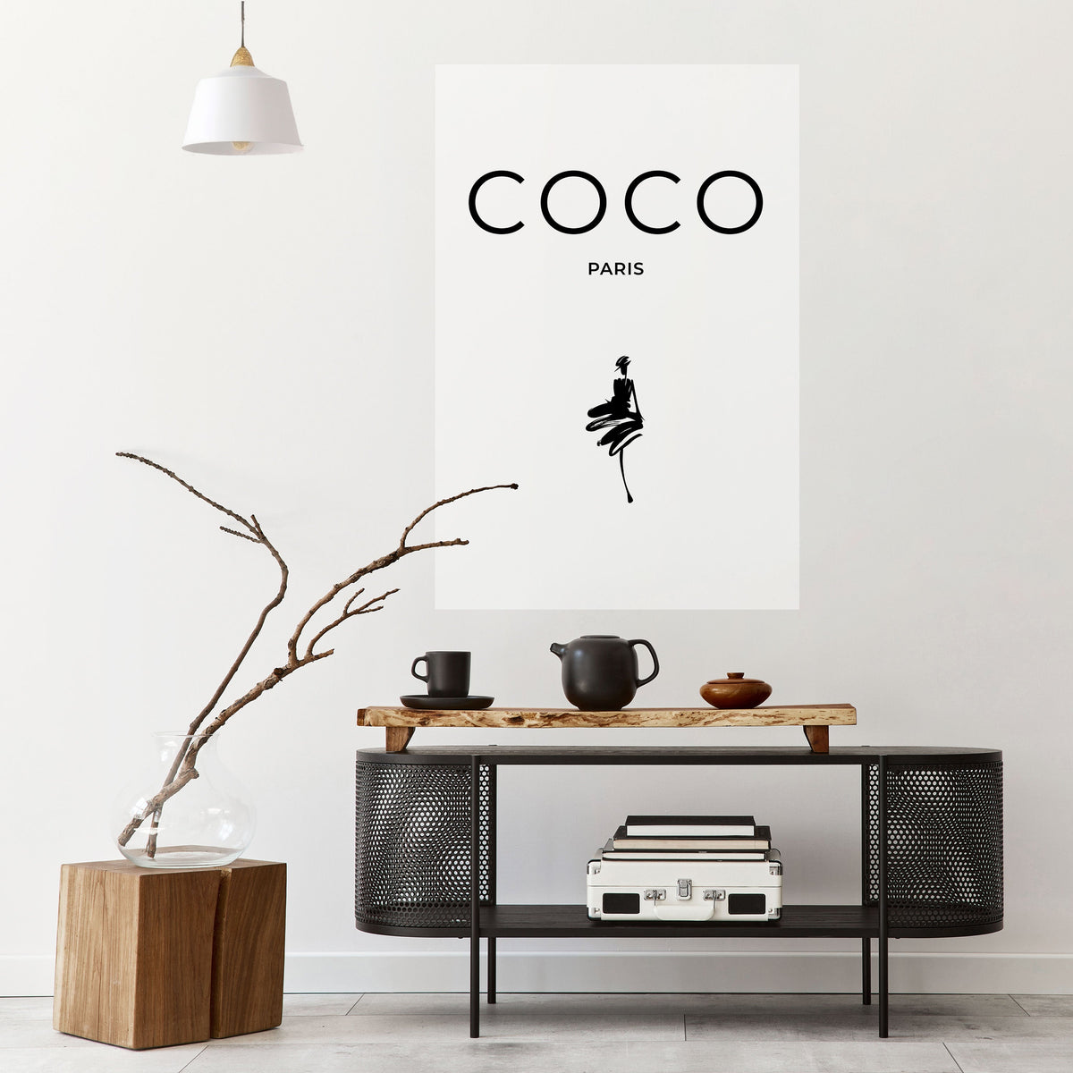 COCO CHANEL - ÉLÉGANCE INTEMPORELLE Poster vertical autocollant