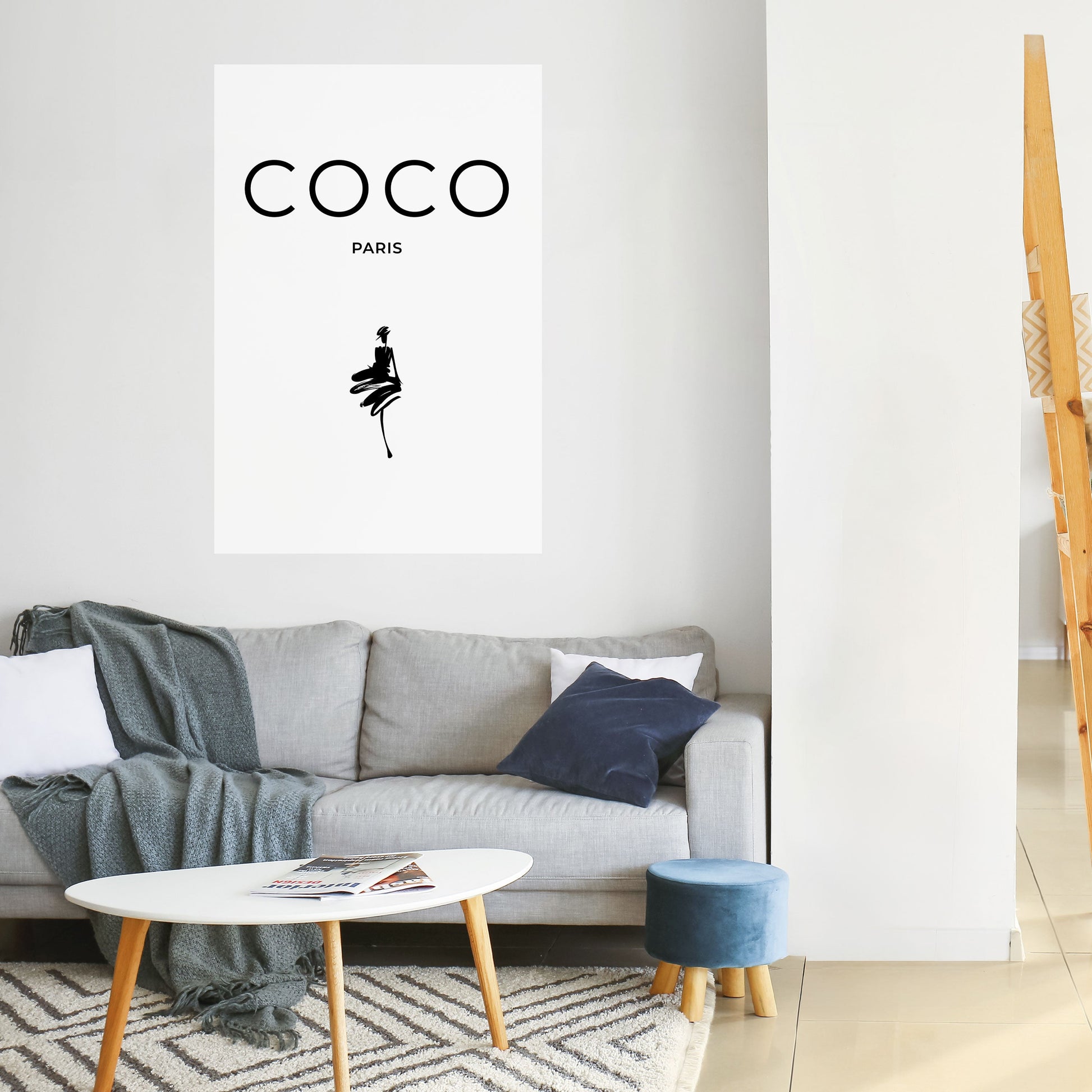 COCO CHANEL - ÉLÉGANCE INTEMPORELLE Poster vertical autocollant