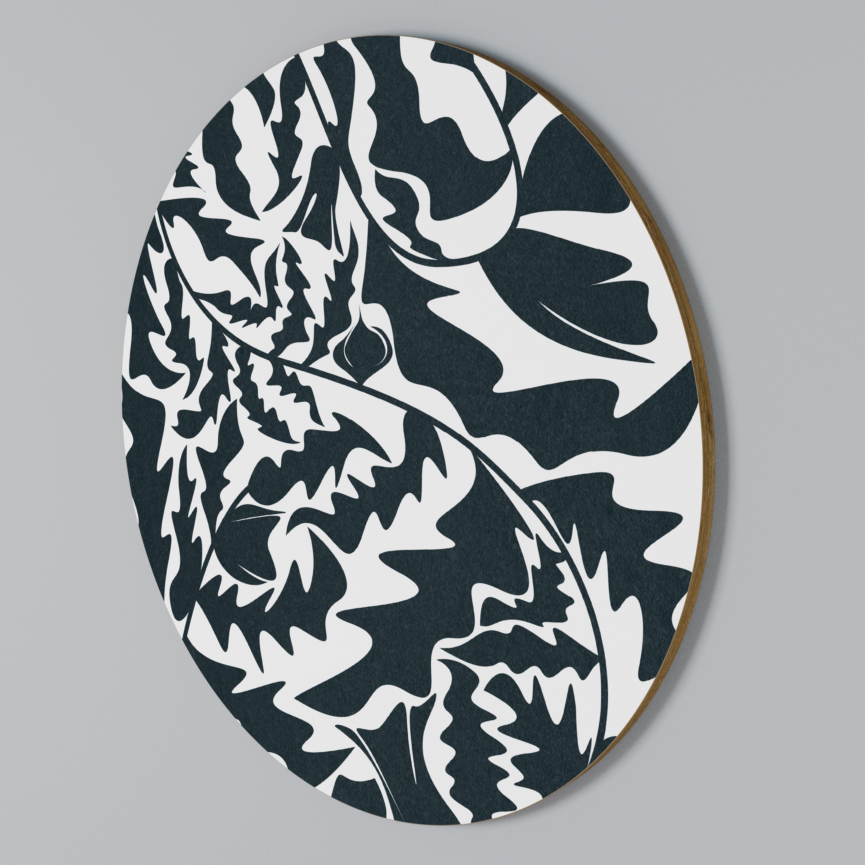 ETHEREAL ORNAMENT Round Wall Art