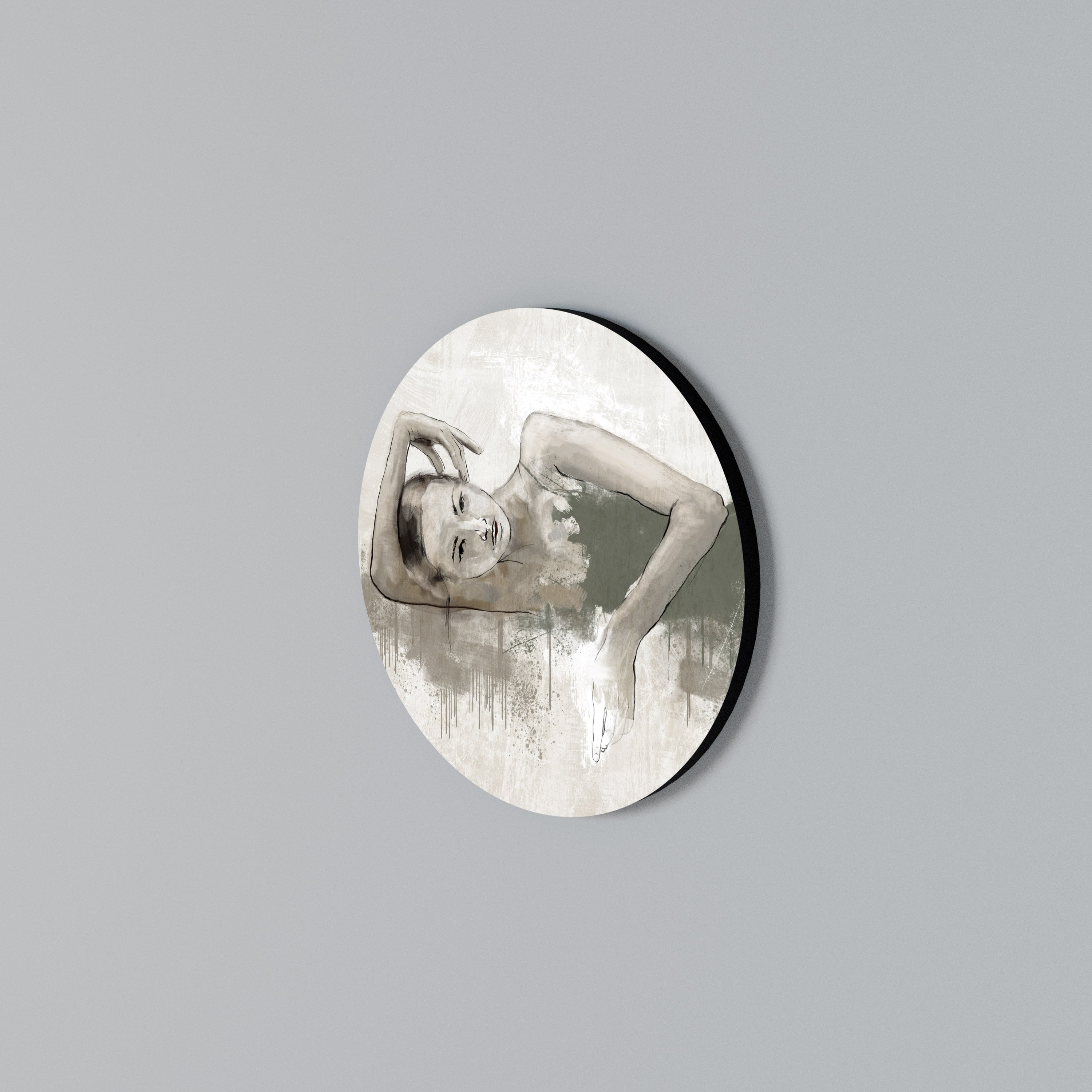 FROZEN IN TIME Round Wall Art