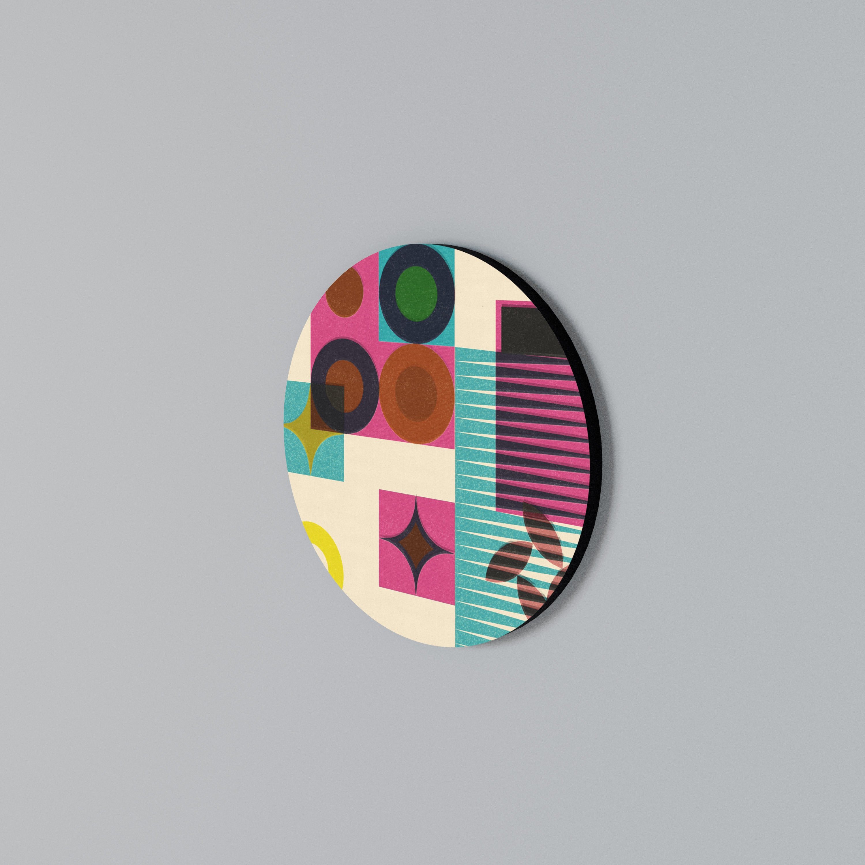 FORM VARIETY Round Wall Art