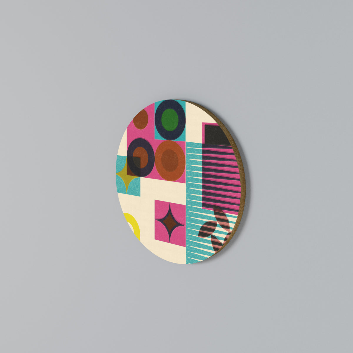 FORM VARIETY Round Wall Art