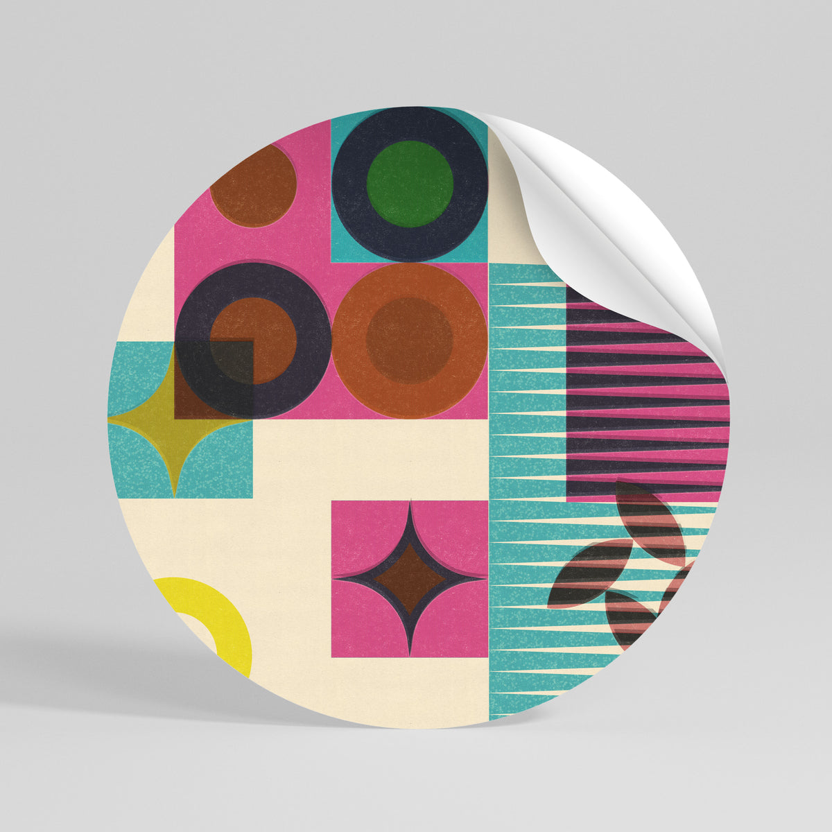 FORM VARIETY Peel and Stick Round Sticker
