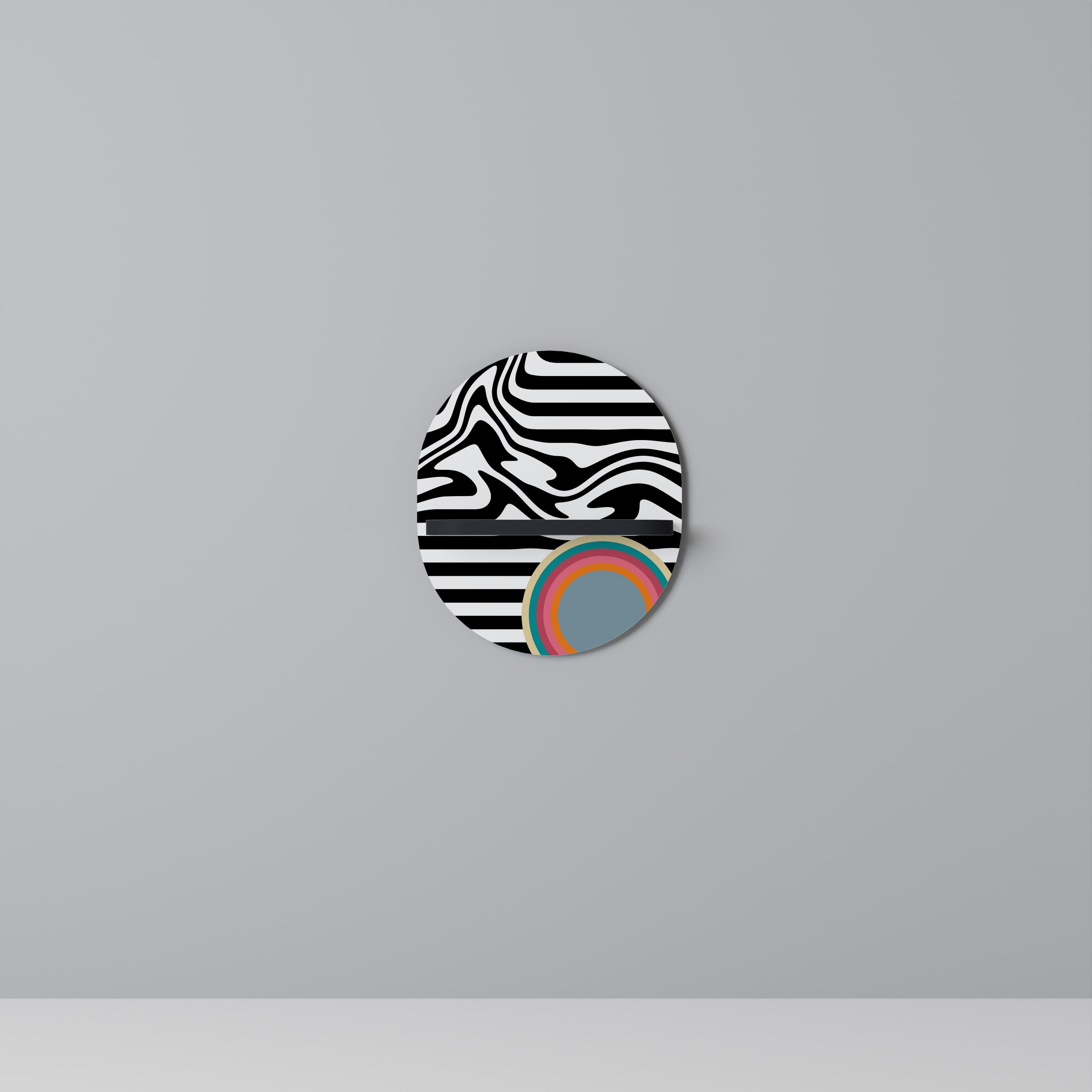 SPECTRA SHOWCASE Oval Art Shelf In Black Finish