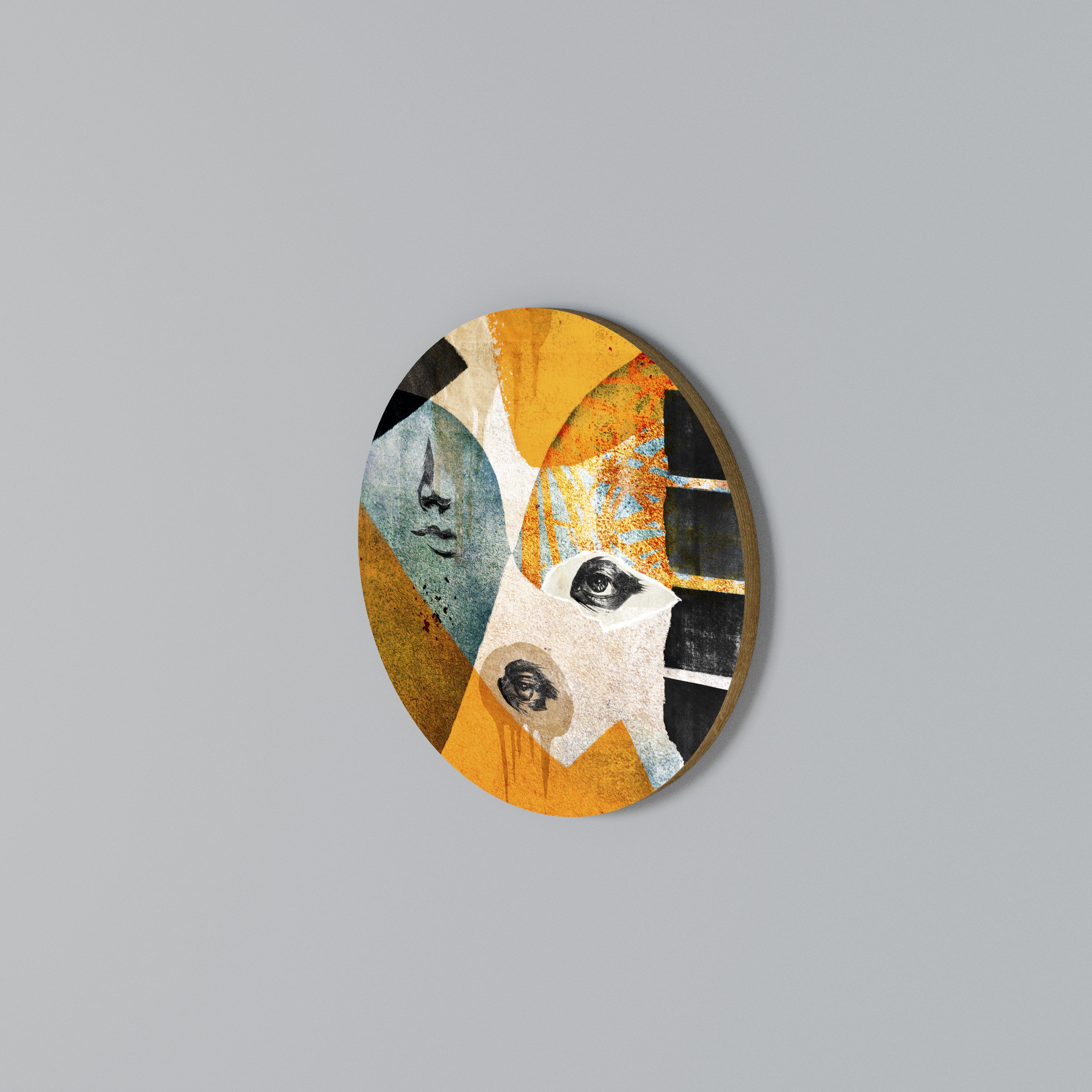 ABSTRACT FACES Round Wall Art