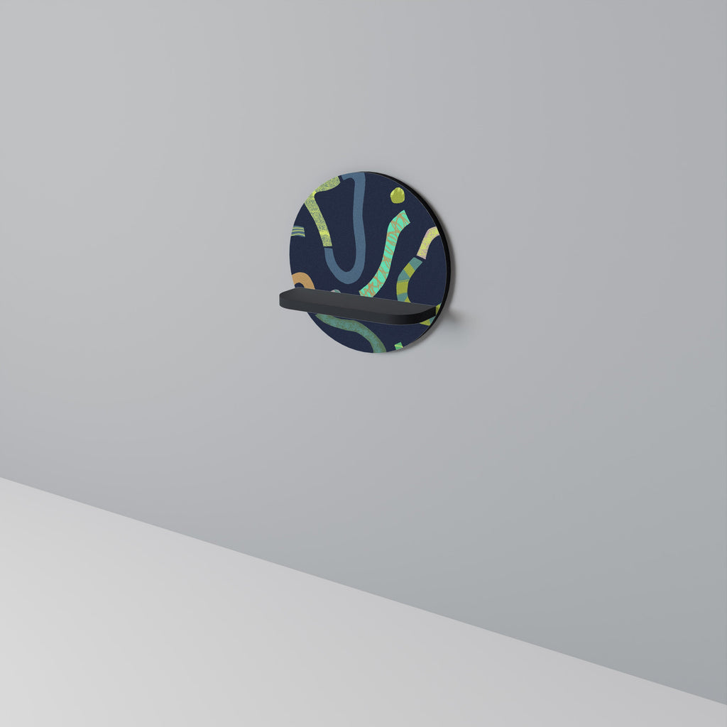 CONTRAST DANCE Round Art Shelf In Black Finish