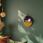 INDEPENDENT BORDER Art Shelf