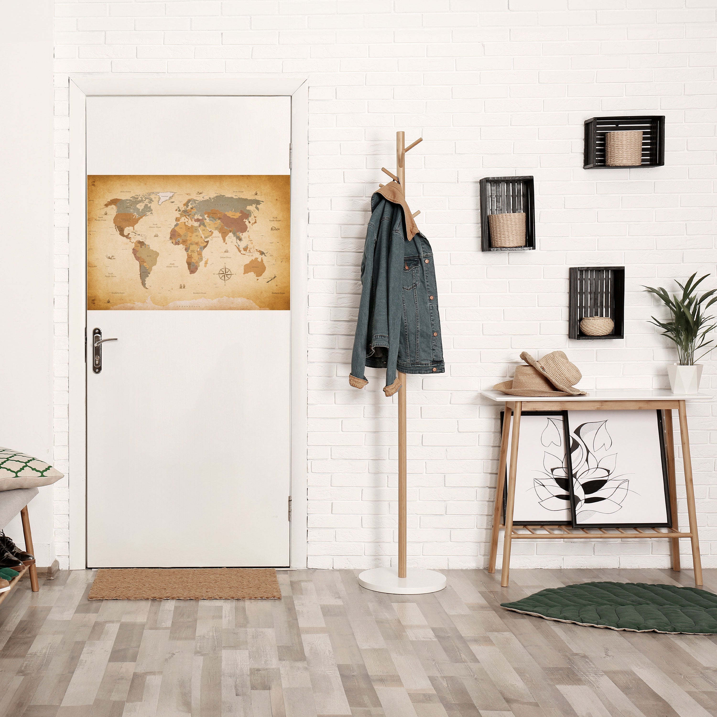 Affiche horizontale autocollante « Mystical Map Odyssey »