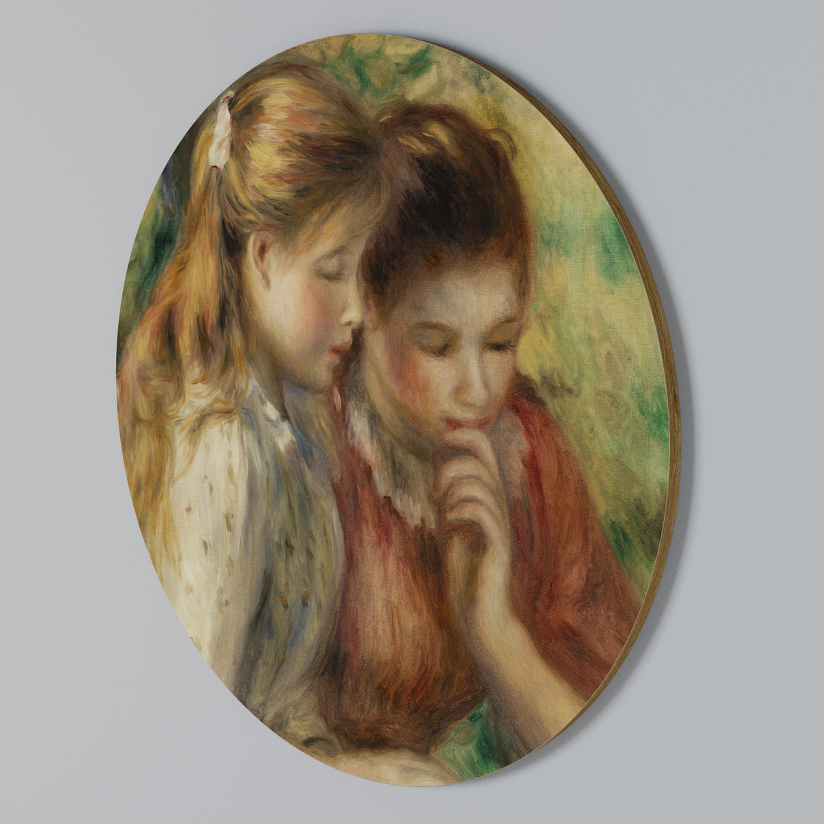 WHISPERS OF FRIENDSHIP Round Wall Art