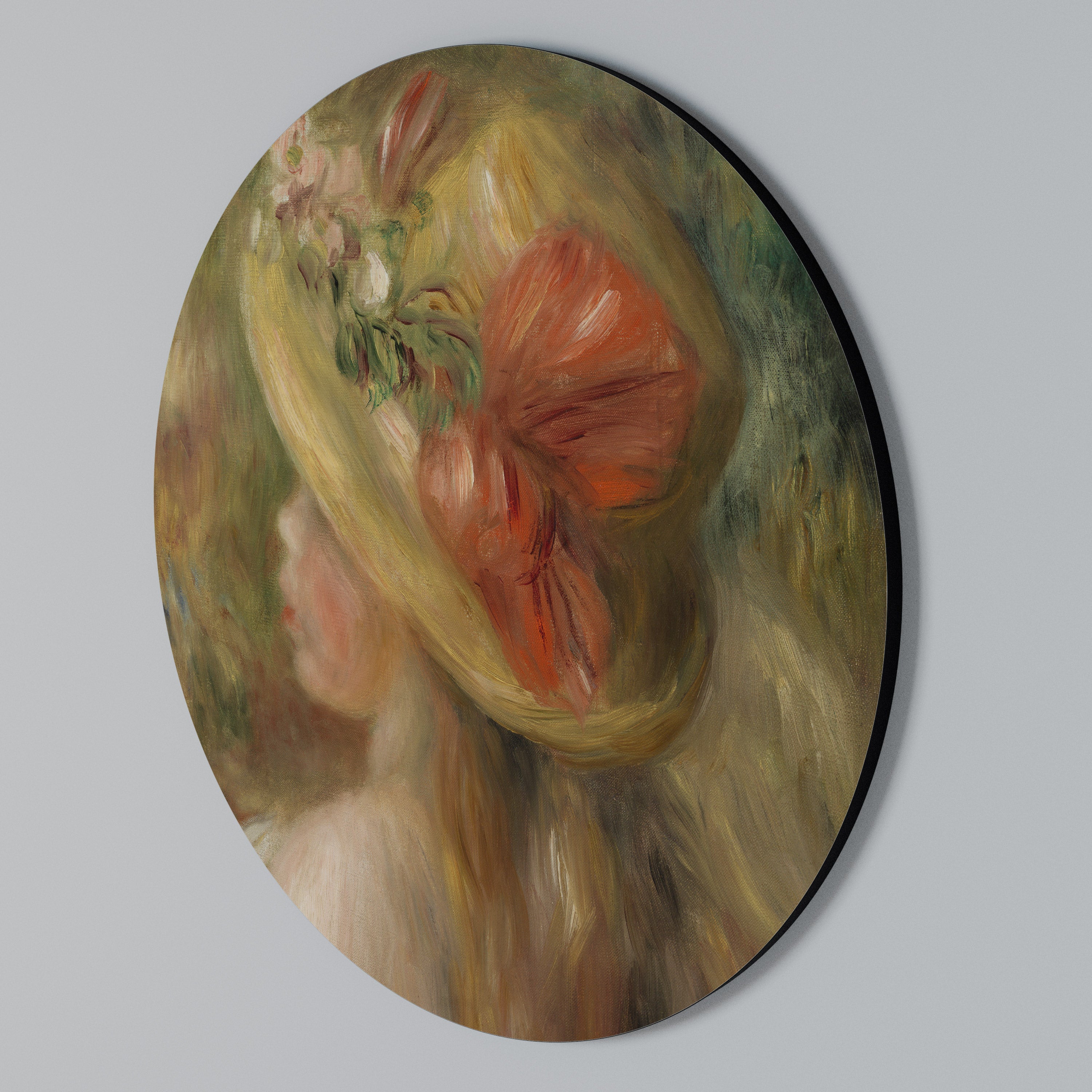 HAT OF PETALS Round Wall Art