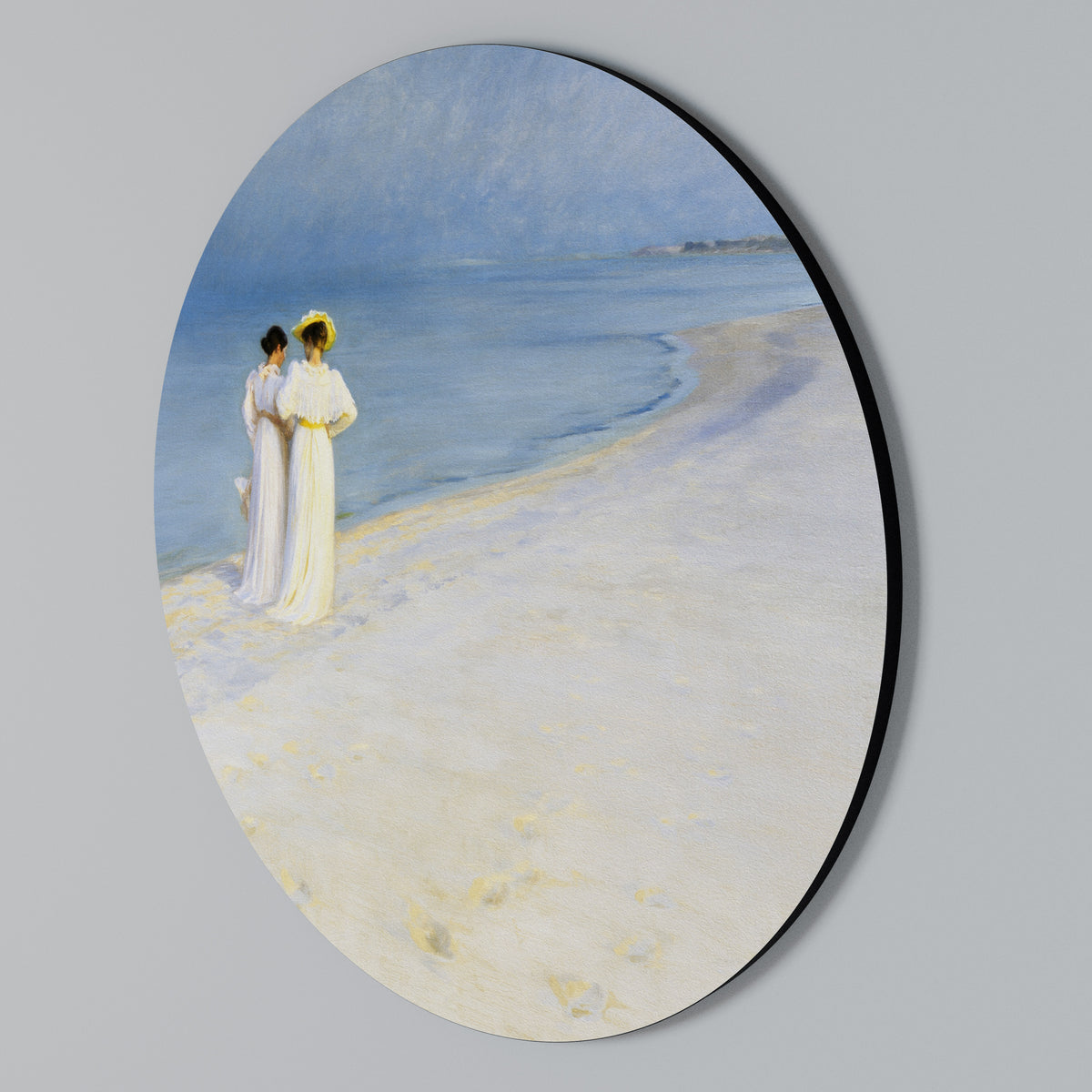 SUMMER EVENING ON SKAGEN'S BEACH Round Wall Art