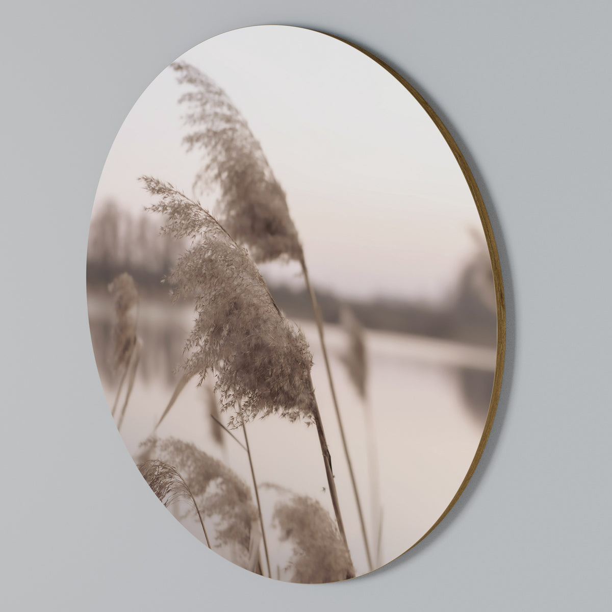 GENTLE BREEZE Round Wall Art