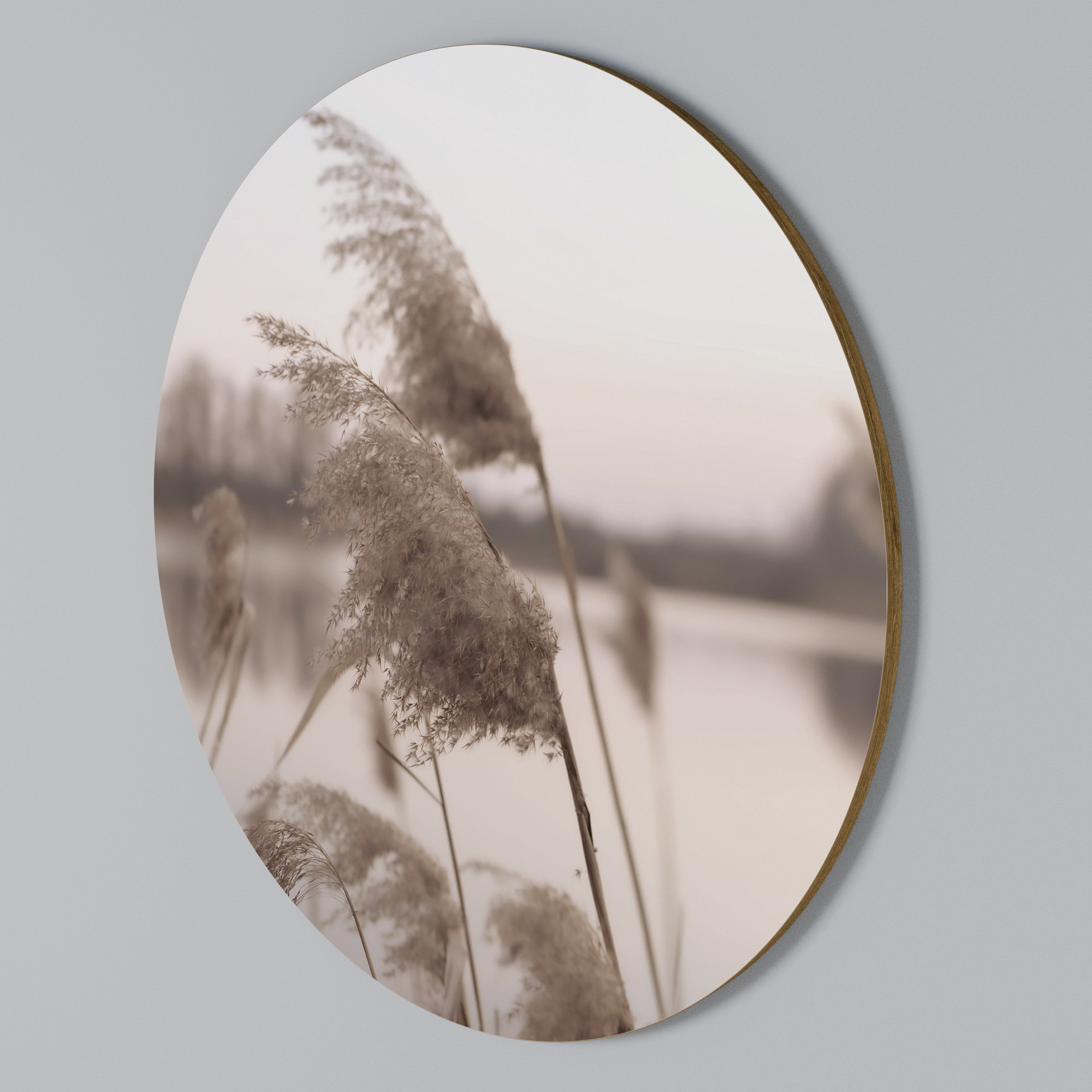 GENTLE BREEZE Round Wall Art