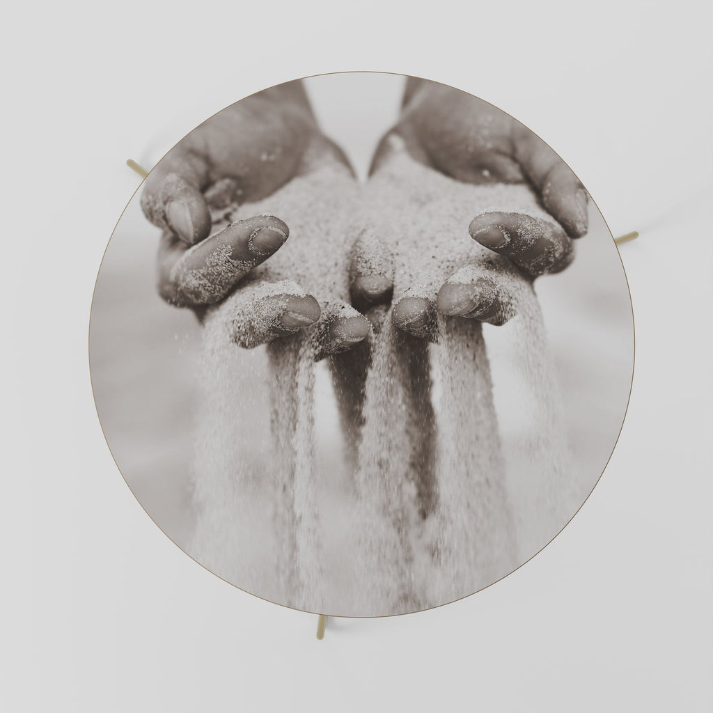 Table basse HANDS OF FATE 69