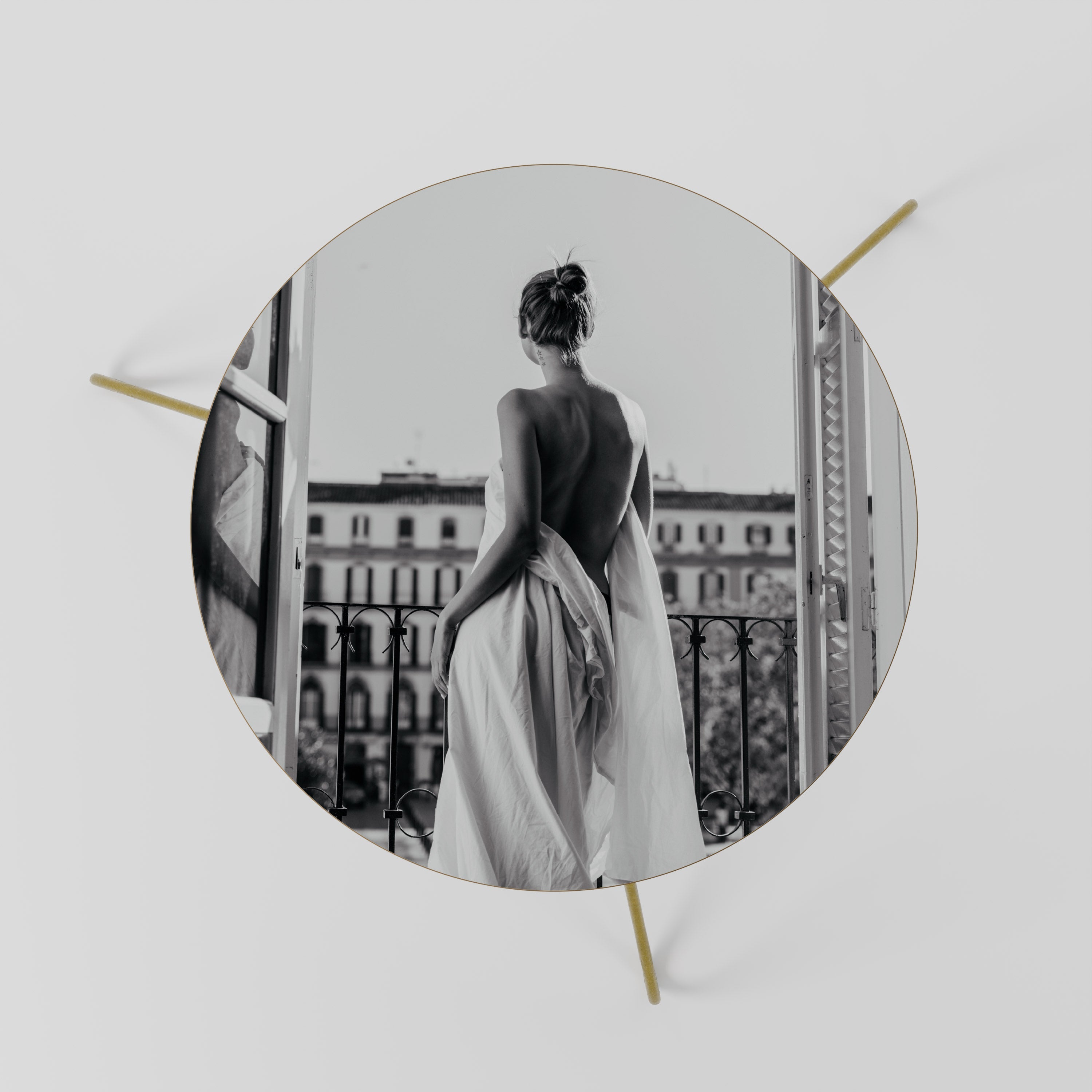 DRESS OF DREAMS Coffee Table 60