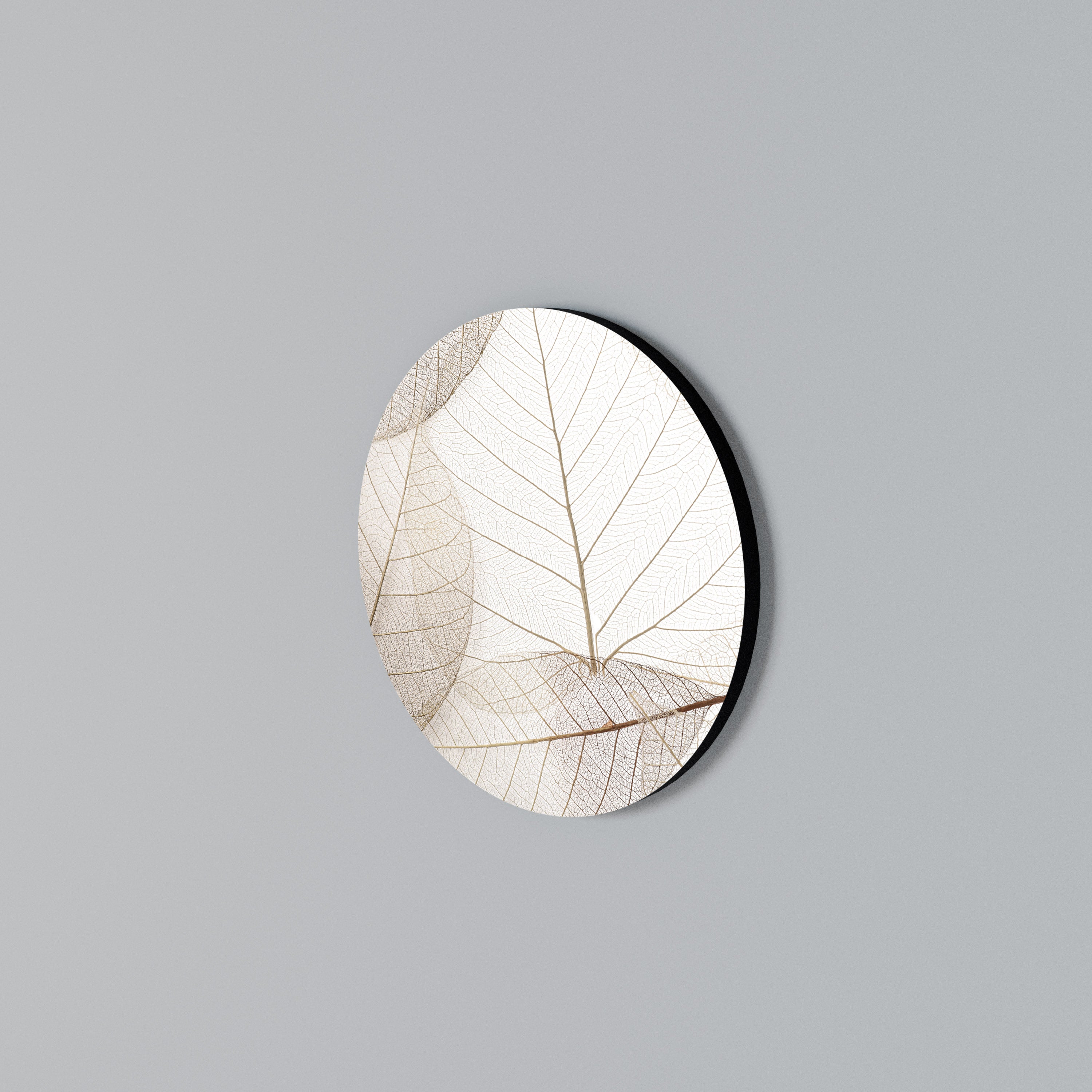 ETHEREAL VEINED GRACE Round Wall Art