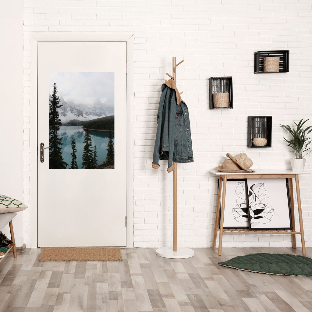 Affiche verticale autocollante « Misty Forest Borders »