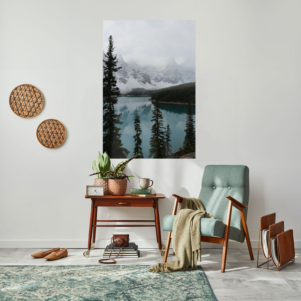 Affiche verticale autocollante « Misty Forest Borders »