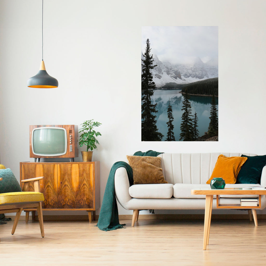 Affiche verticale autocollante « Misty Forest Borders »