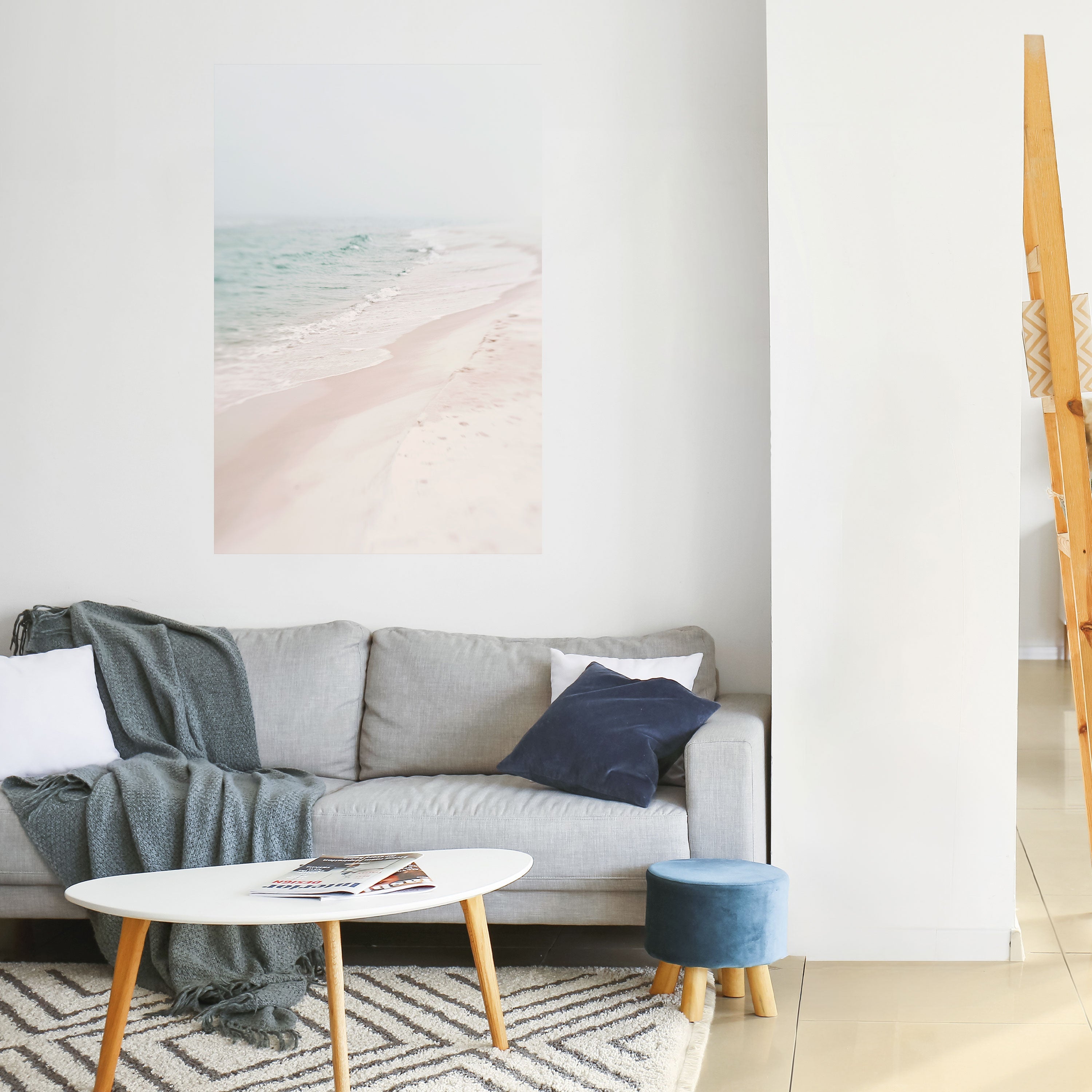 Affiche verticale autocollante « MISTY SHORELINE BLISS »