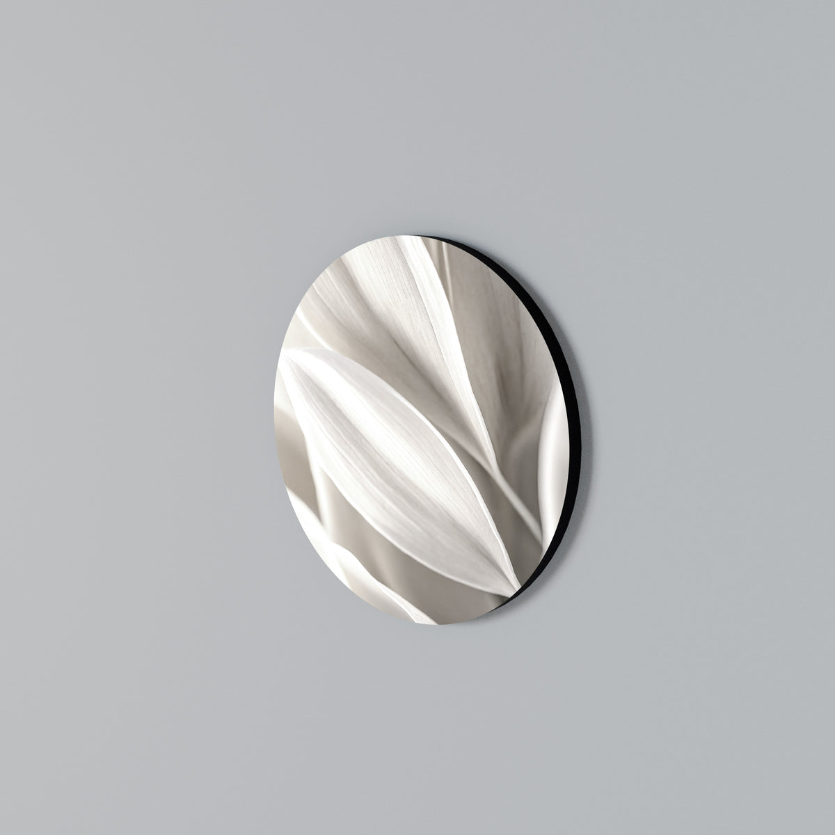 WHISPERS OF WHITE Round Wall Art