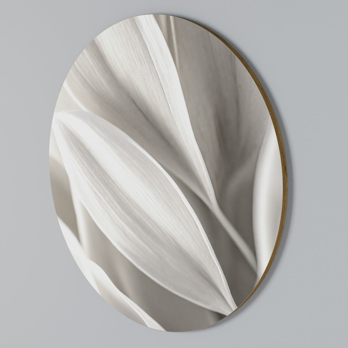 WHISPERS OF WHITE Round Wall Art