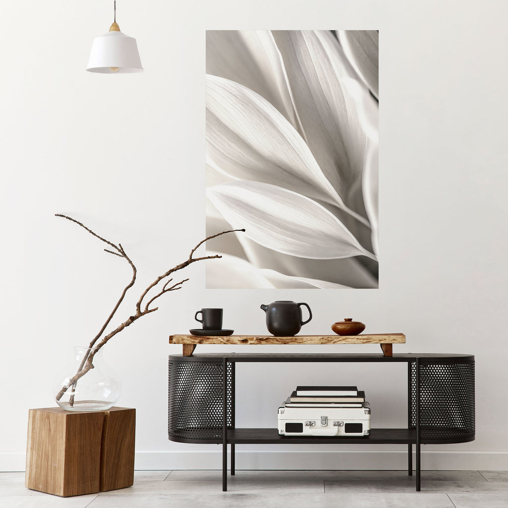 Affiche verticale autocollante « Whispers of White »