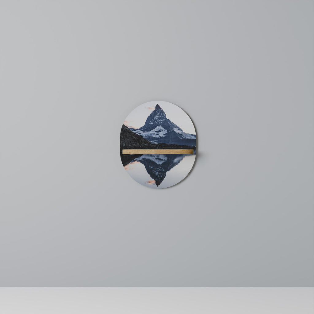 Étagère d'art ovale MEMORY OF MATTERHORN en effet chêne