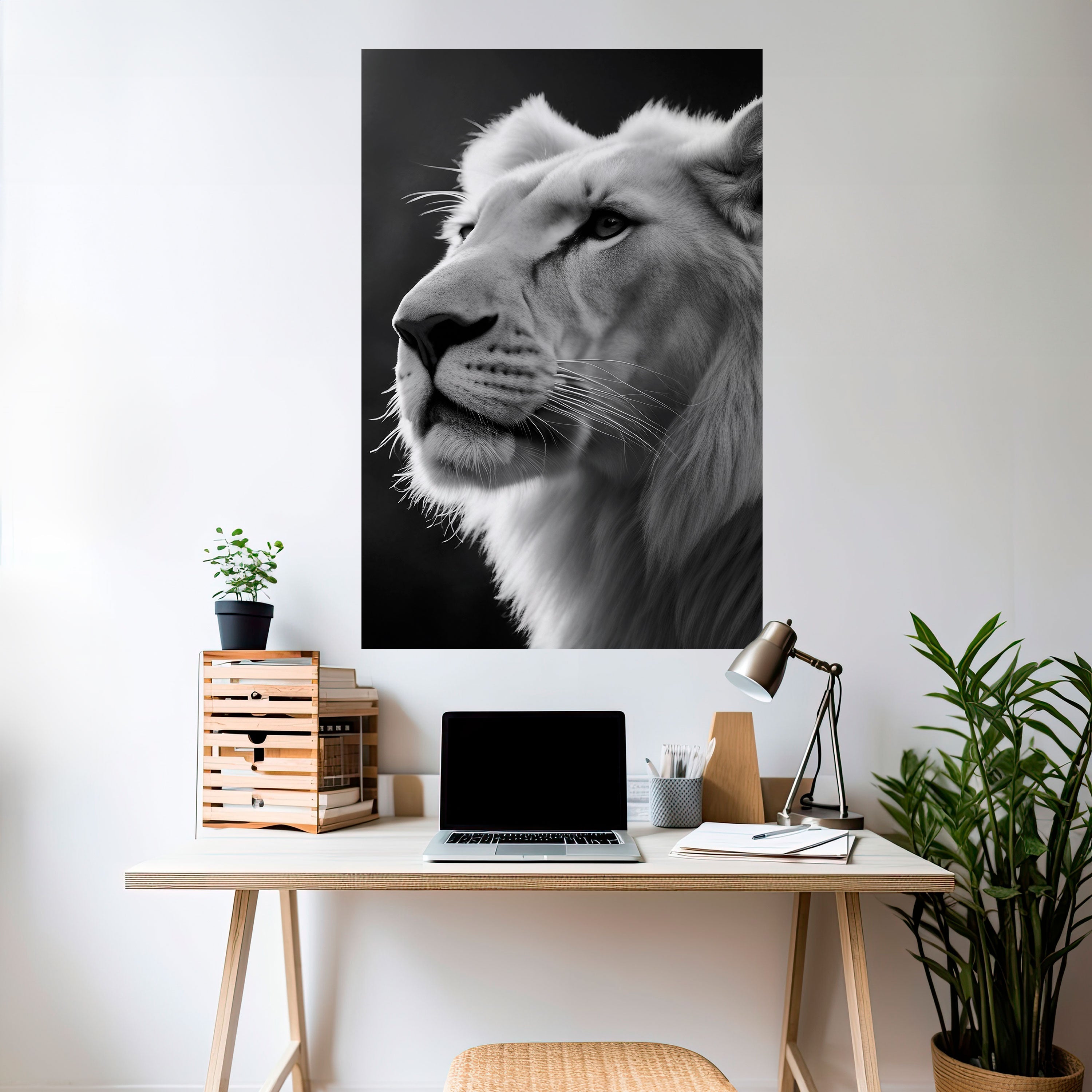 Affiche verticale autocollante « Whispers of Majesty »