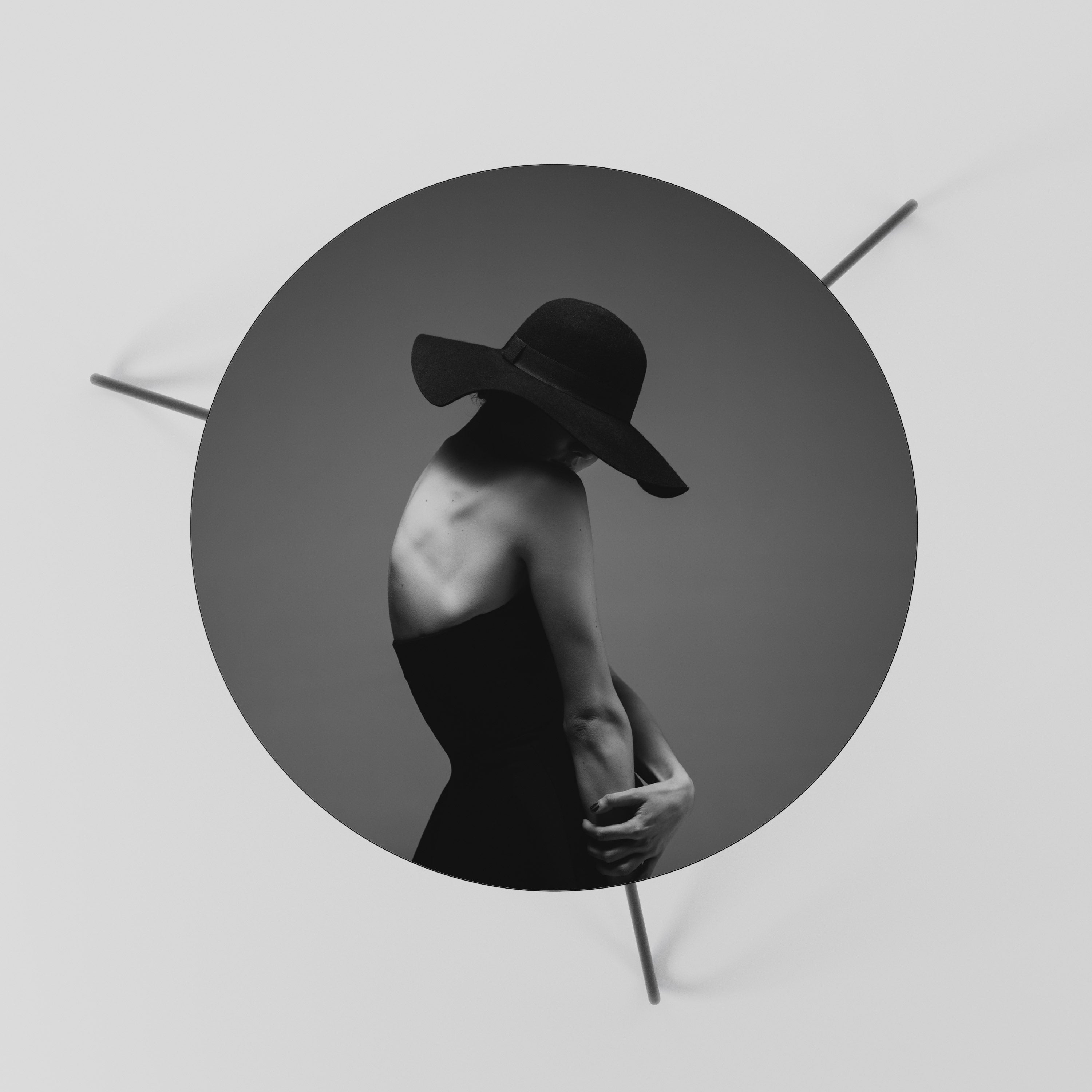 Table basse SILHOUETTE OF MYSTERY 60