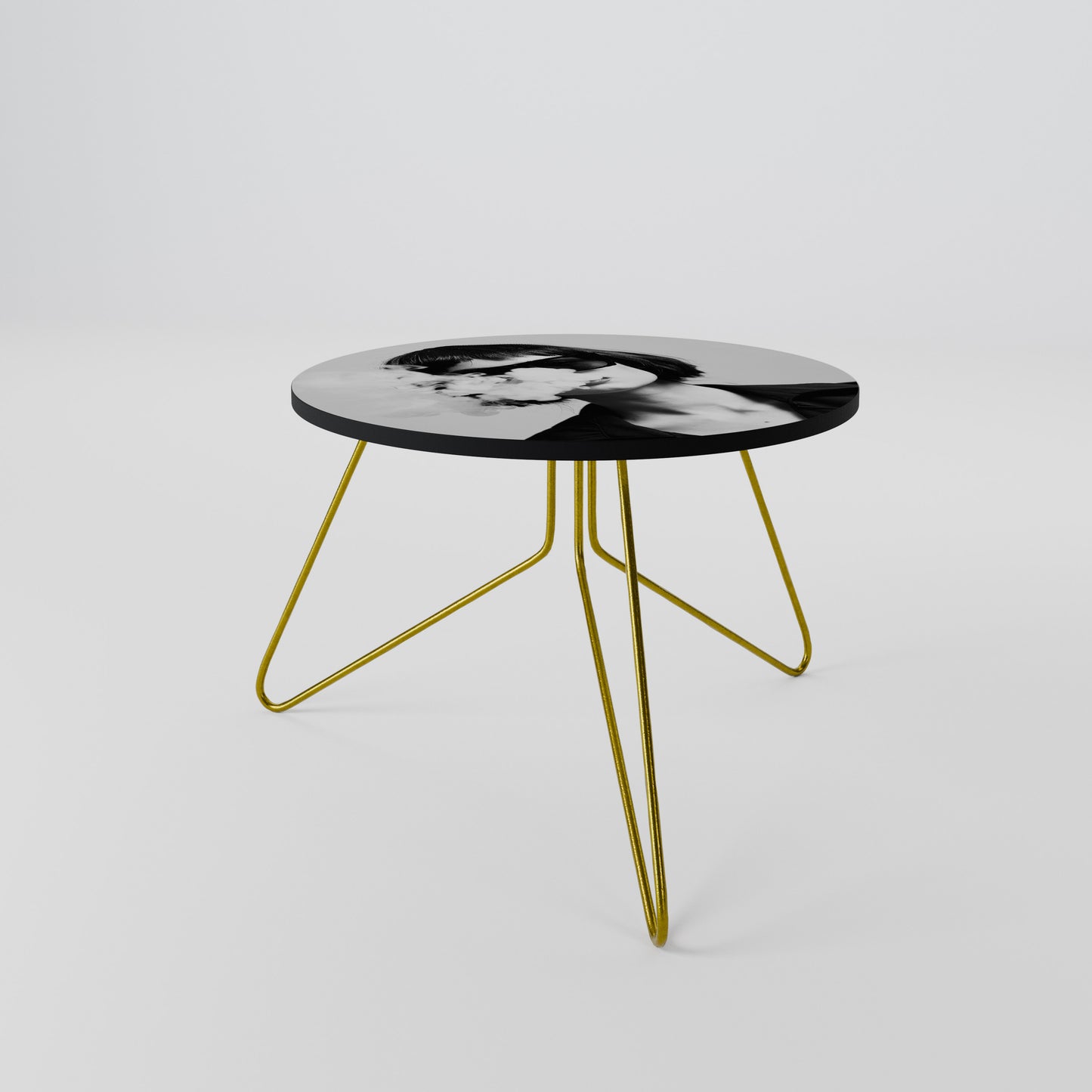 SMOKY BELLE Coffee Table