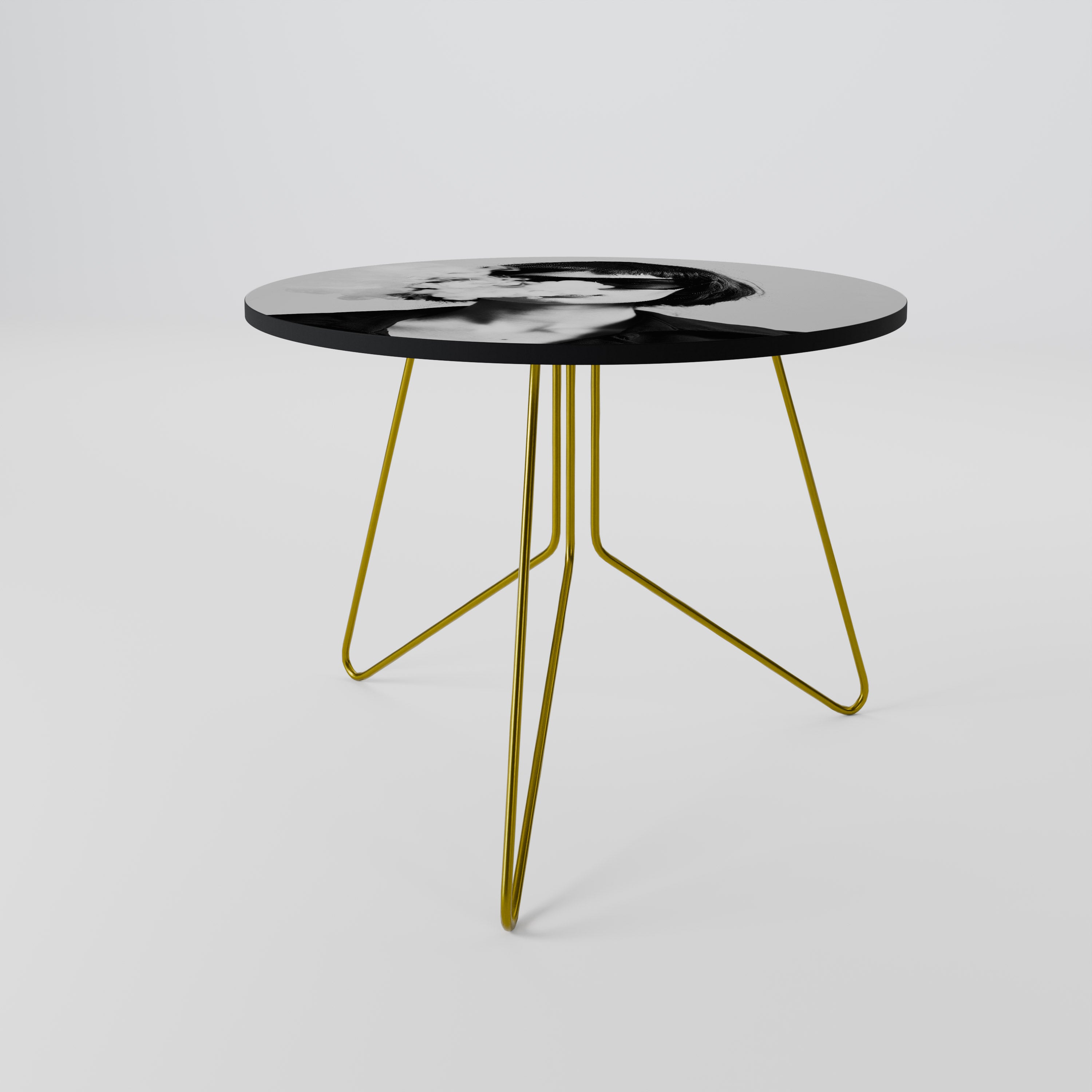 SMOKY BELLE Coffee Table