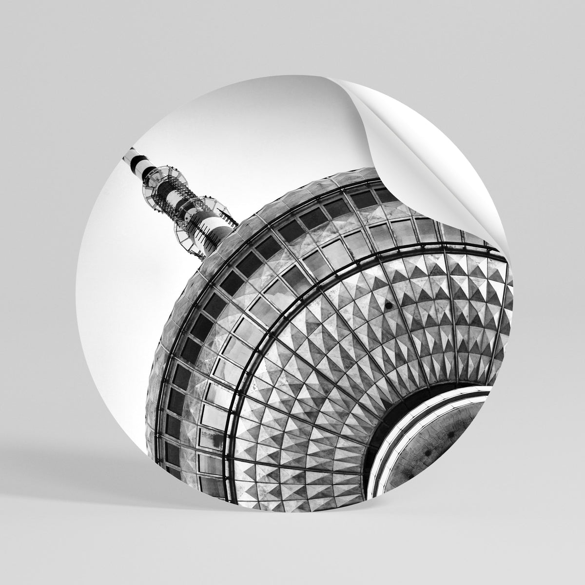 BERLINER FERNSEHTURM Peel and Stick Round Sticker